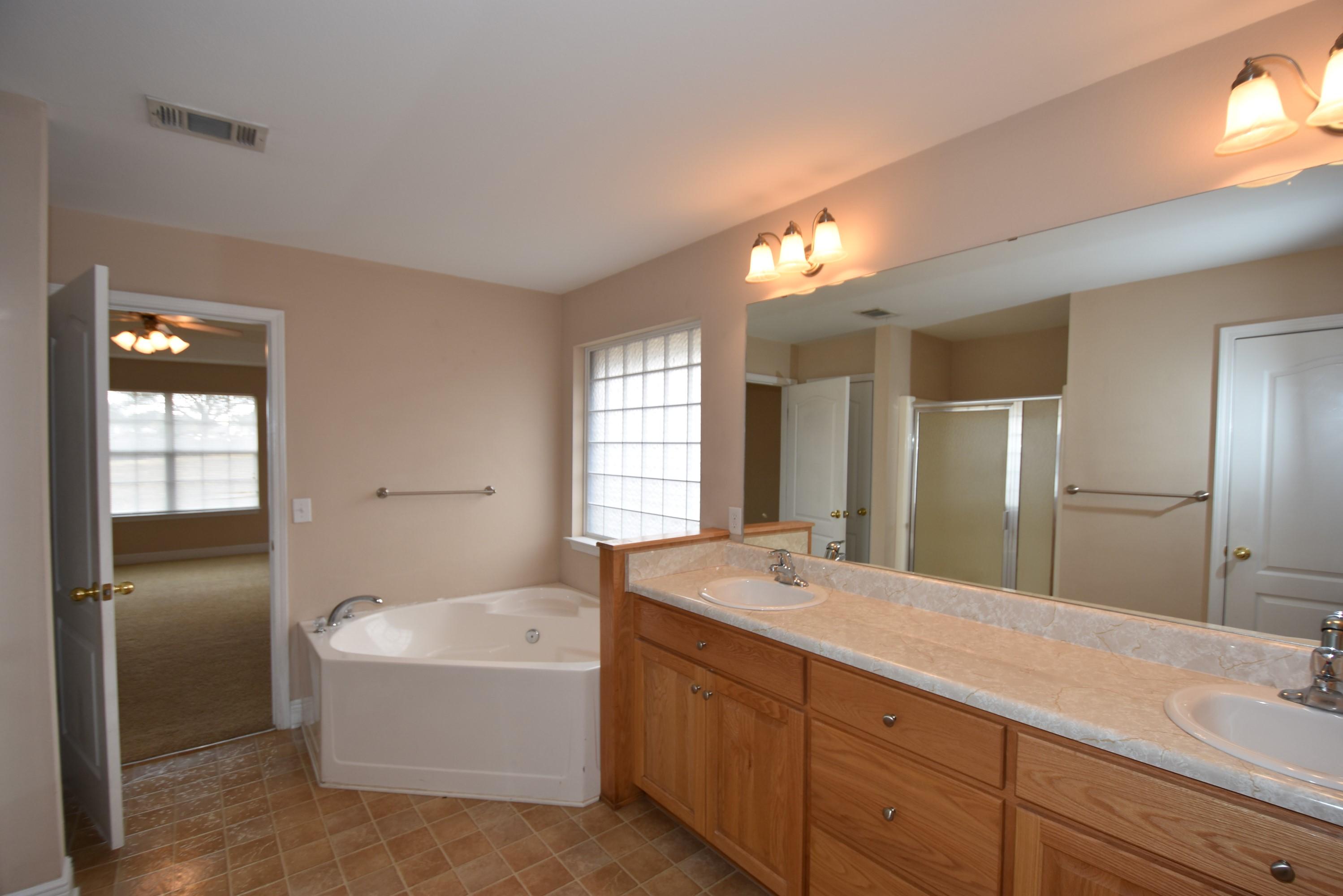 LEE FARMS PH I - Residential