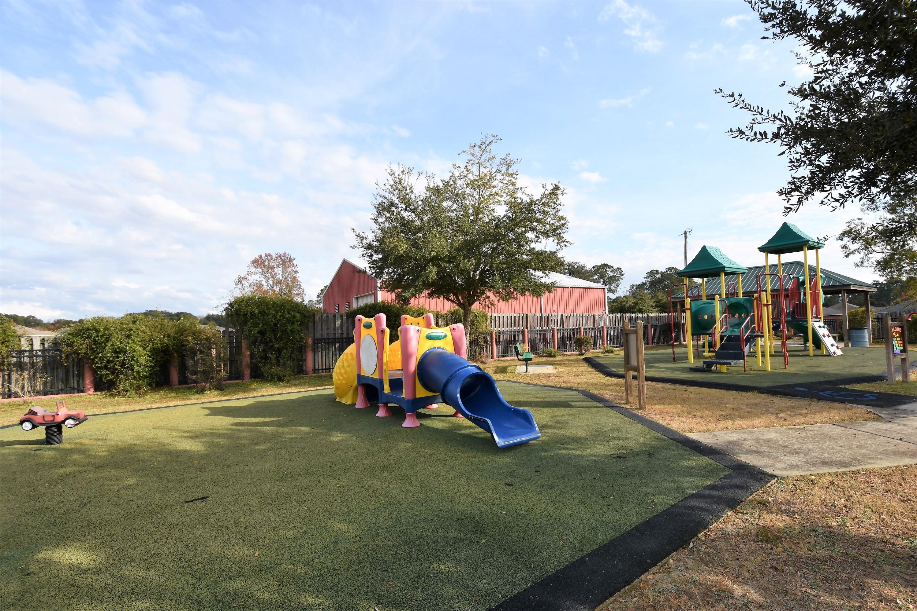 LEE FARMS PH I - Residential