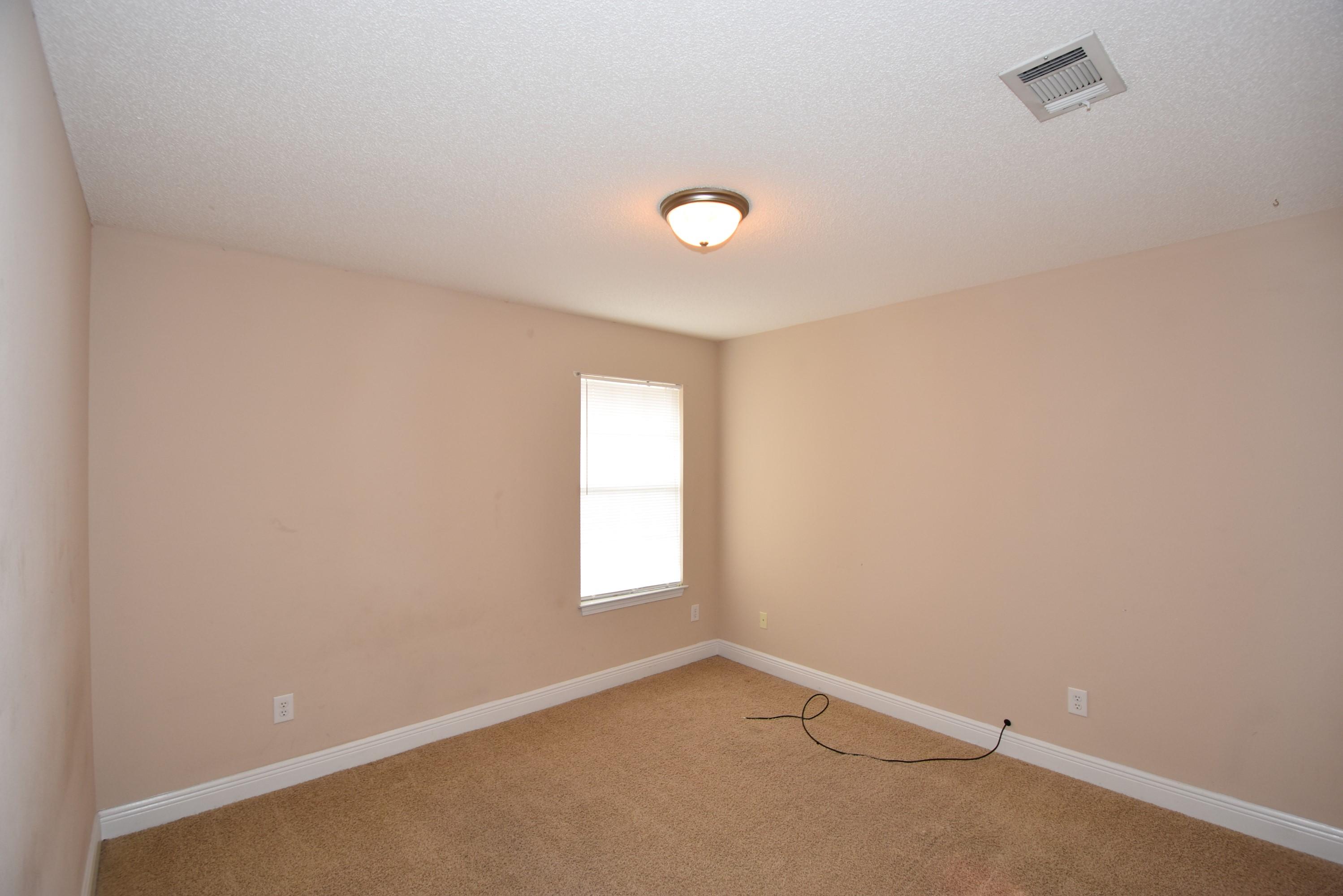 LEE FARMS PH I - Residential