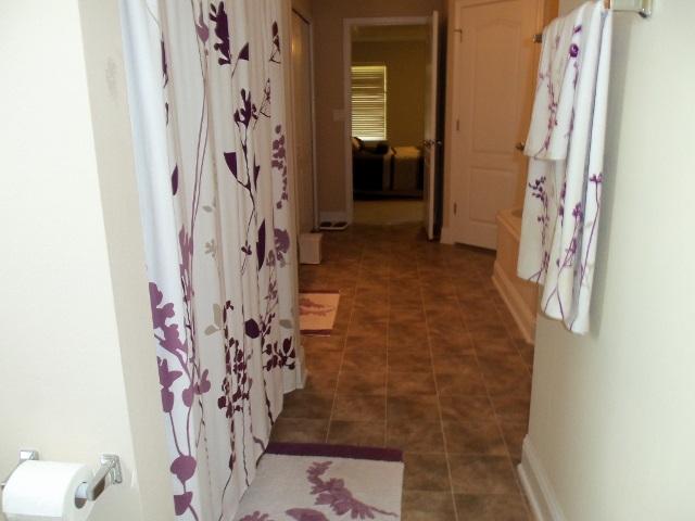 SILVER SPRINGS EST - Residential