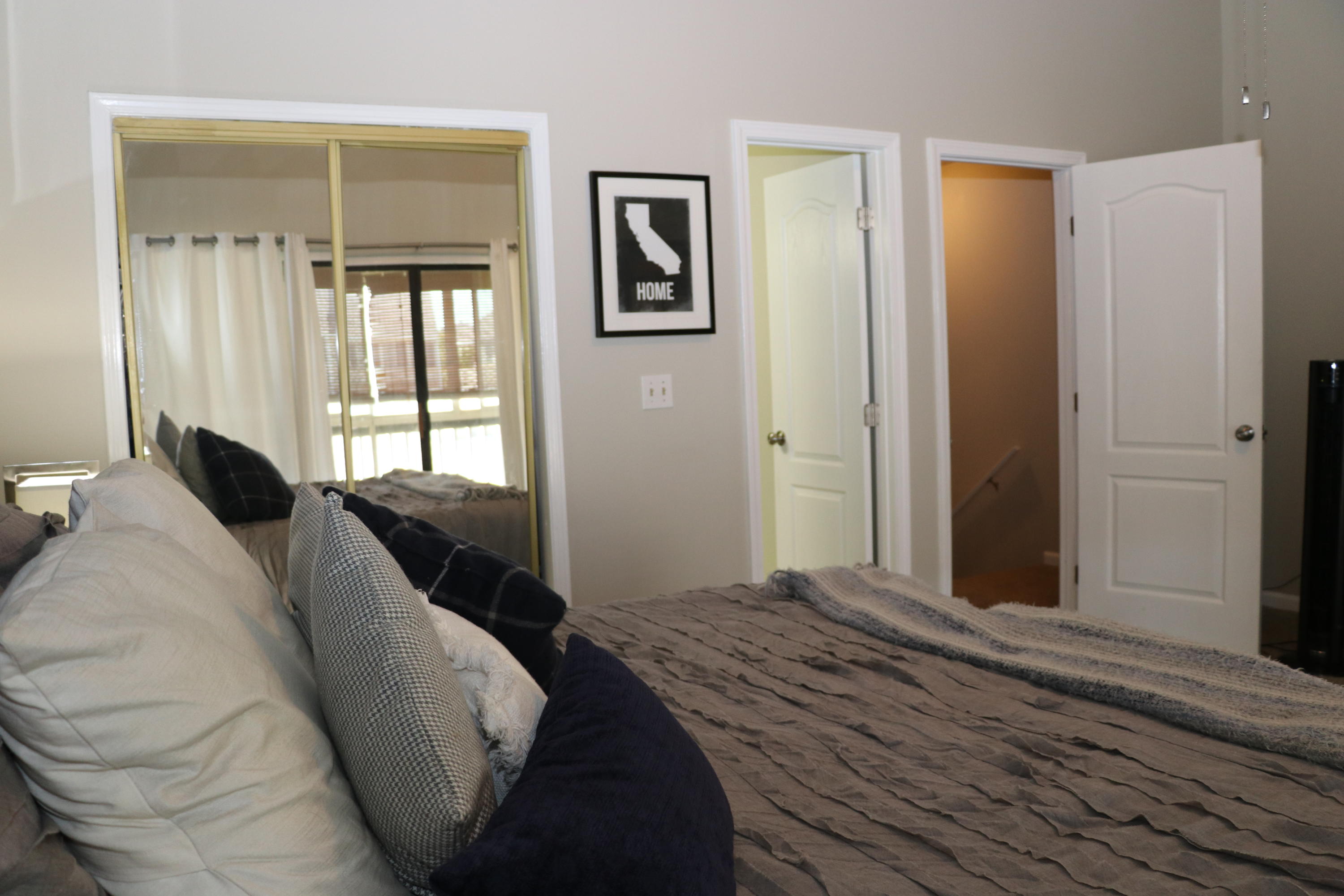 MISTY COVE T/H PH 2 - Residential