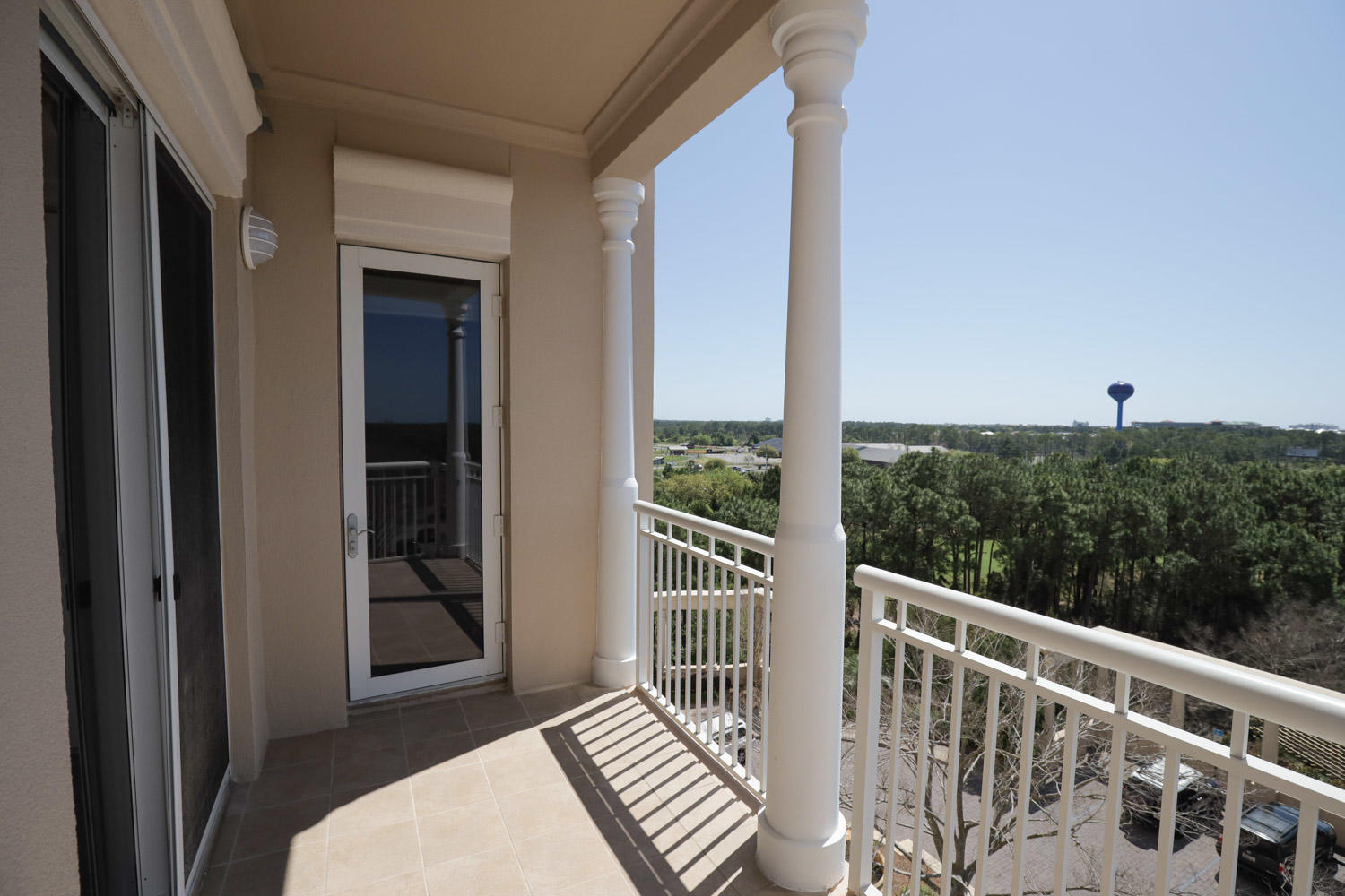 ONE WATER PLACE AT KELLY PLANTATION - Residential