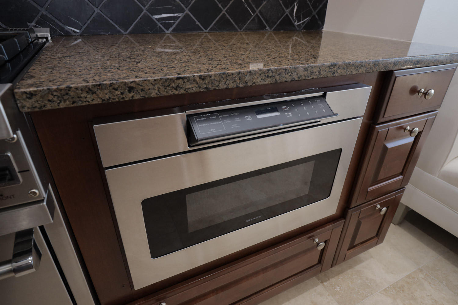 ONE WATER PLACE AT KELLY PLANTATION - Residential