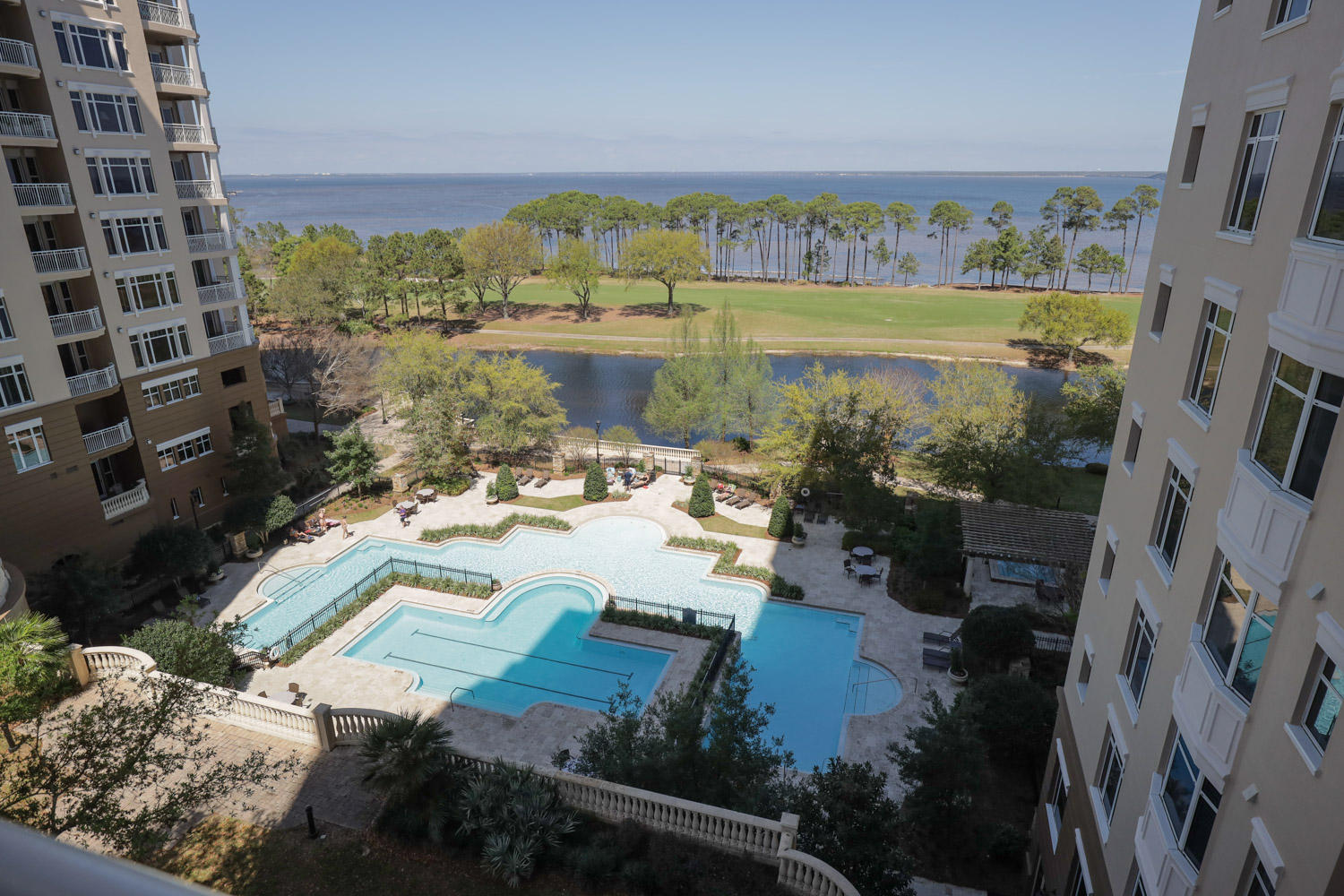 ONE WATER PLACE AT KELLY PLANTATION - Residential