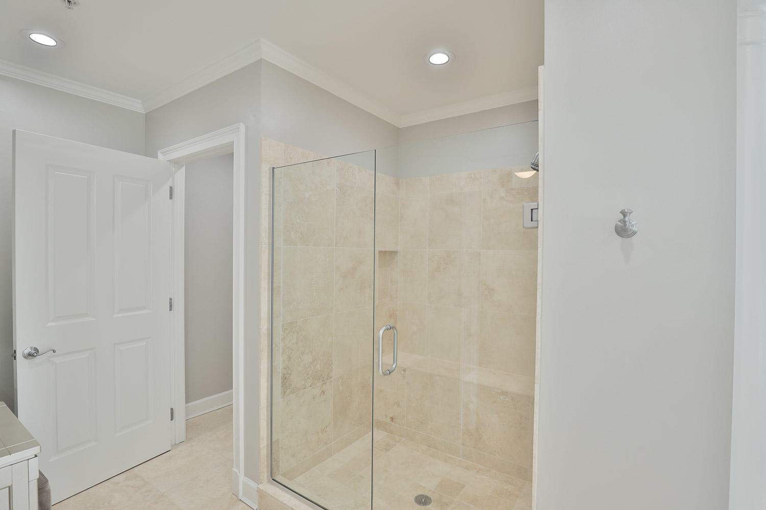 ONE WATER PLACE AT KELLY PLANTATION - Residential