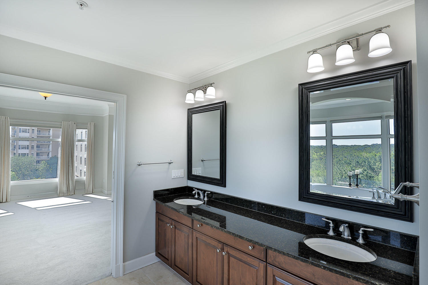 ONE WATER PLACE AT KELLY PLANTATION - Residential