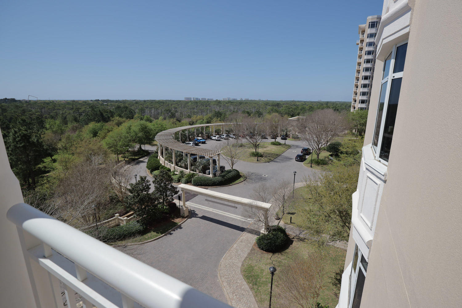 ONE WATER PLACE AT KELLY PLANTATION - Residential