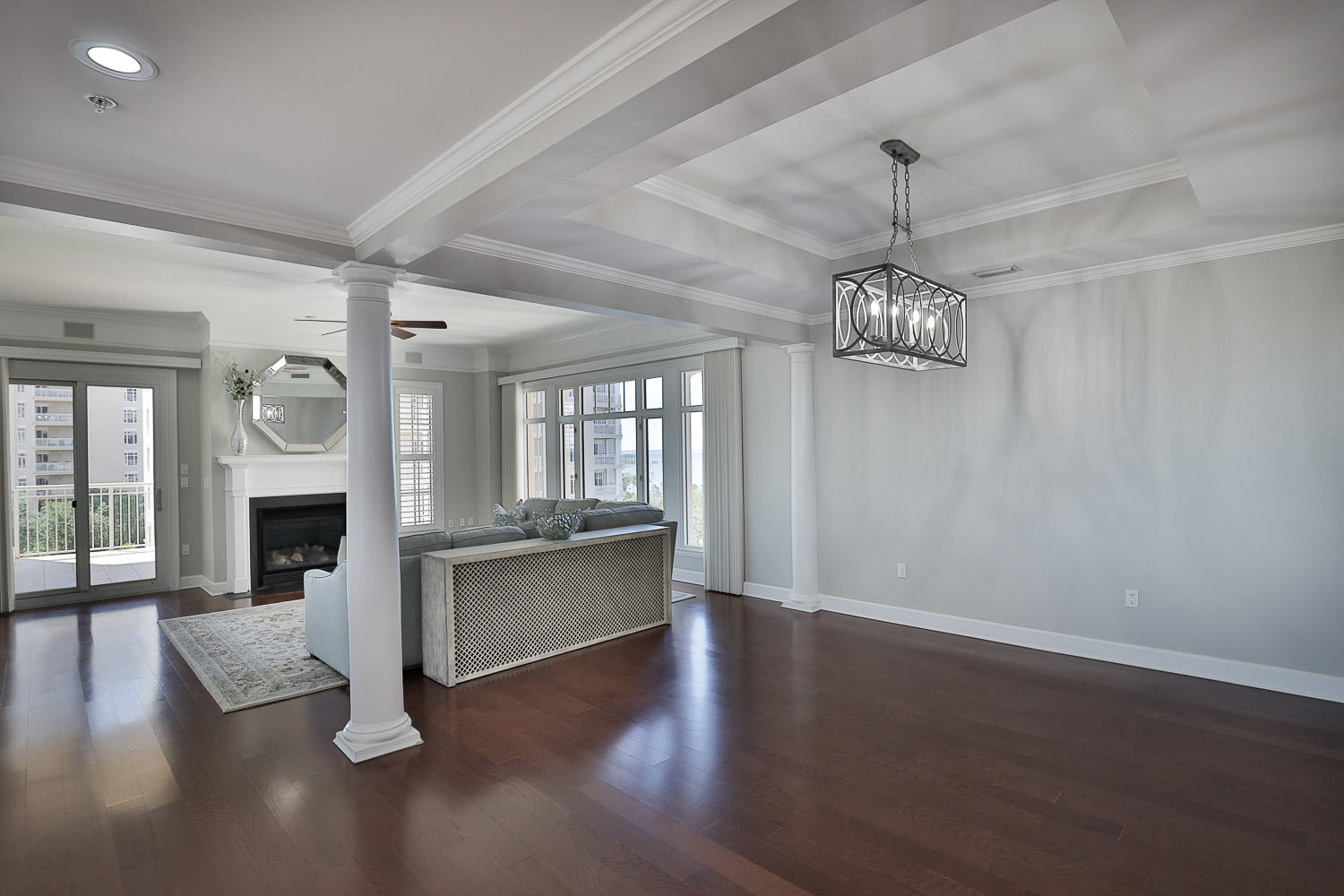 ONE WATER PLACE AT KELLY PLANTATION - Residential