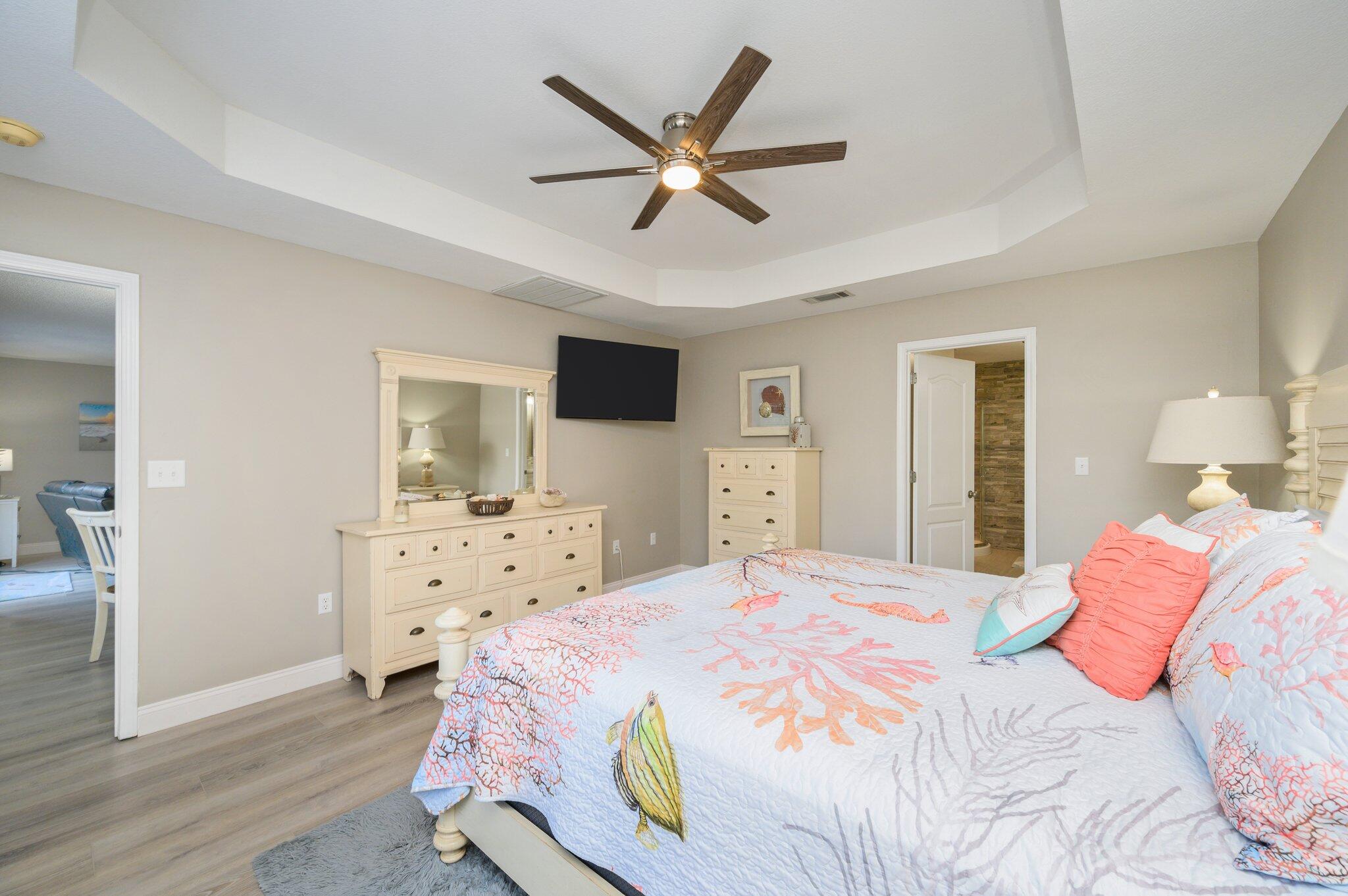 SPRING HOLLOW ESTATES - Residential