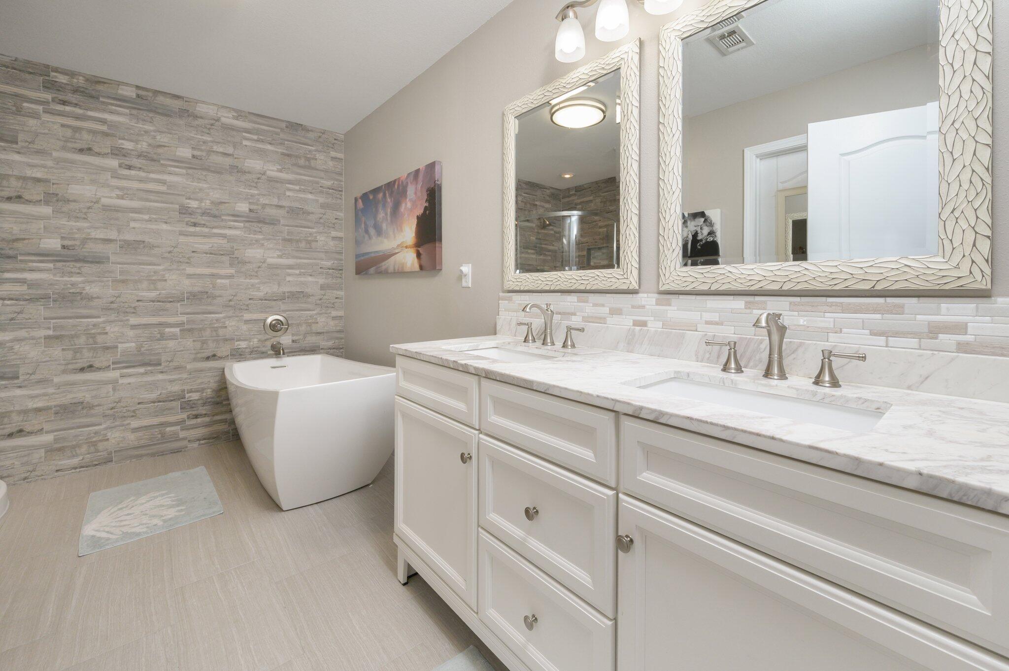 SPRING HOLLOW ESTATES - Residential