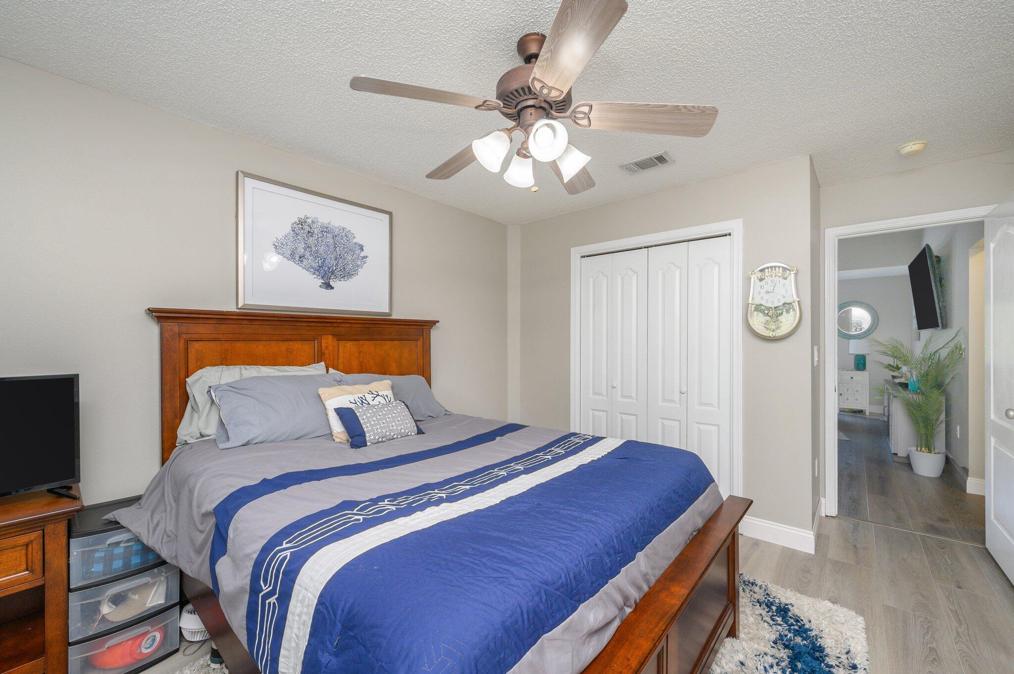 SPRING HOLLOW ESTATES - Residential