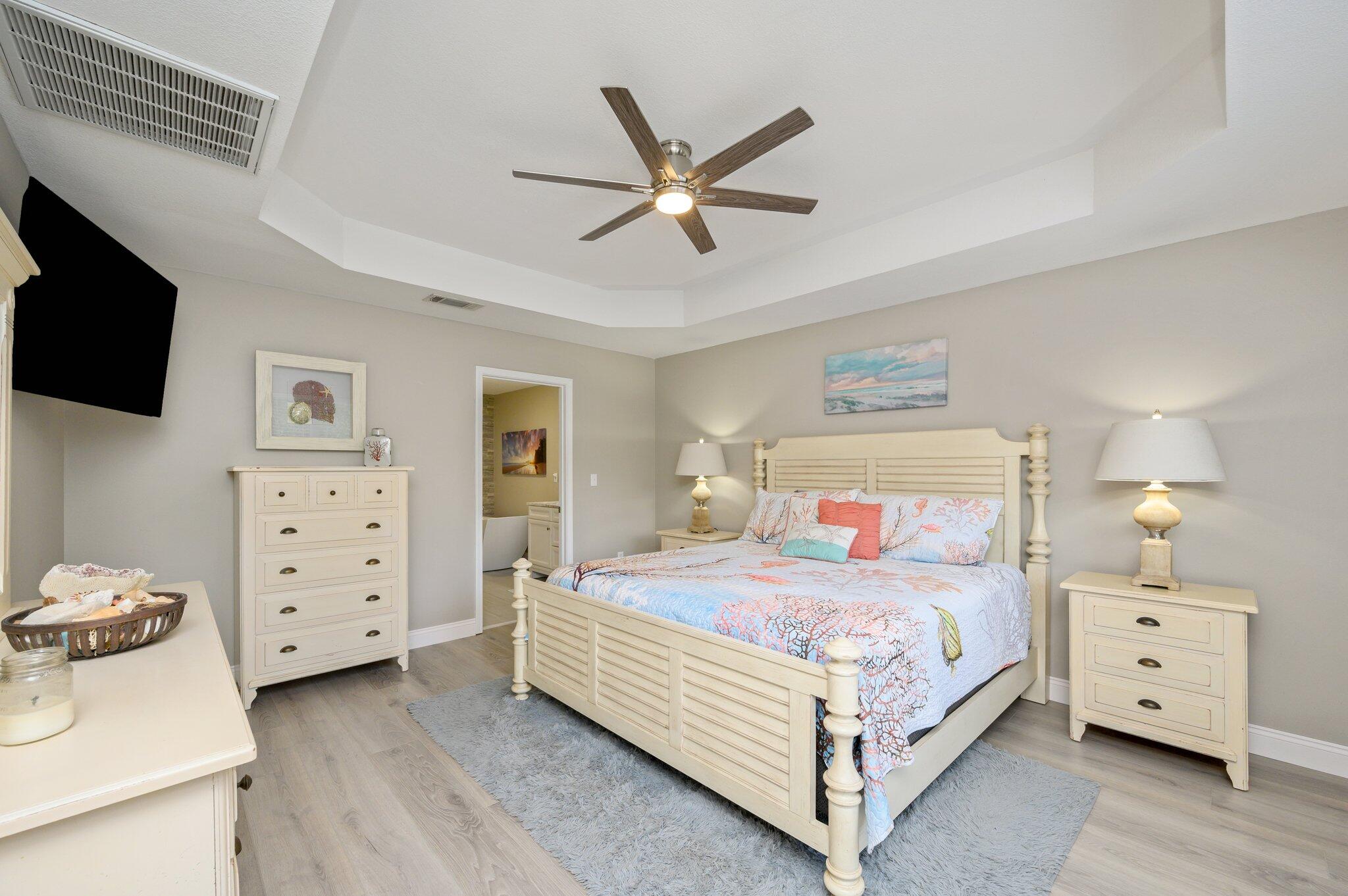 SPRING HOLLOW ESTATES - Residential