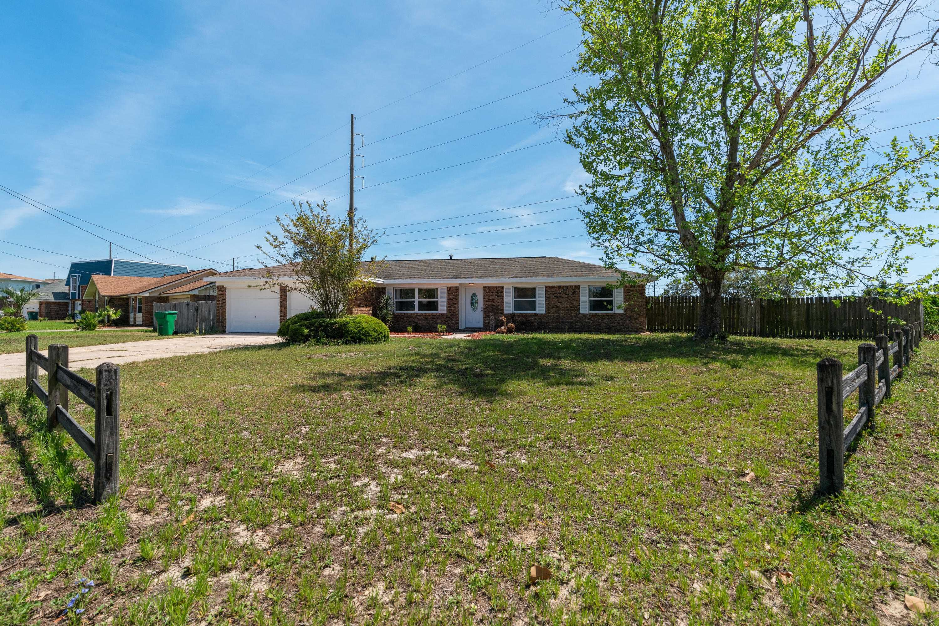 CHATEAU PRES DE LA MER - Residential