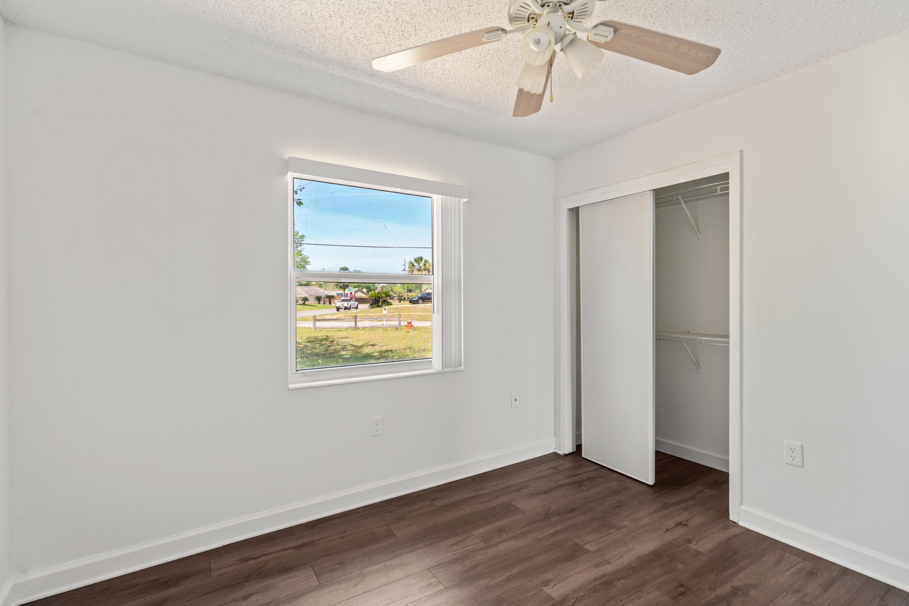 CHATEAU PRES DE LA MER - Residential