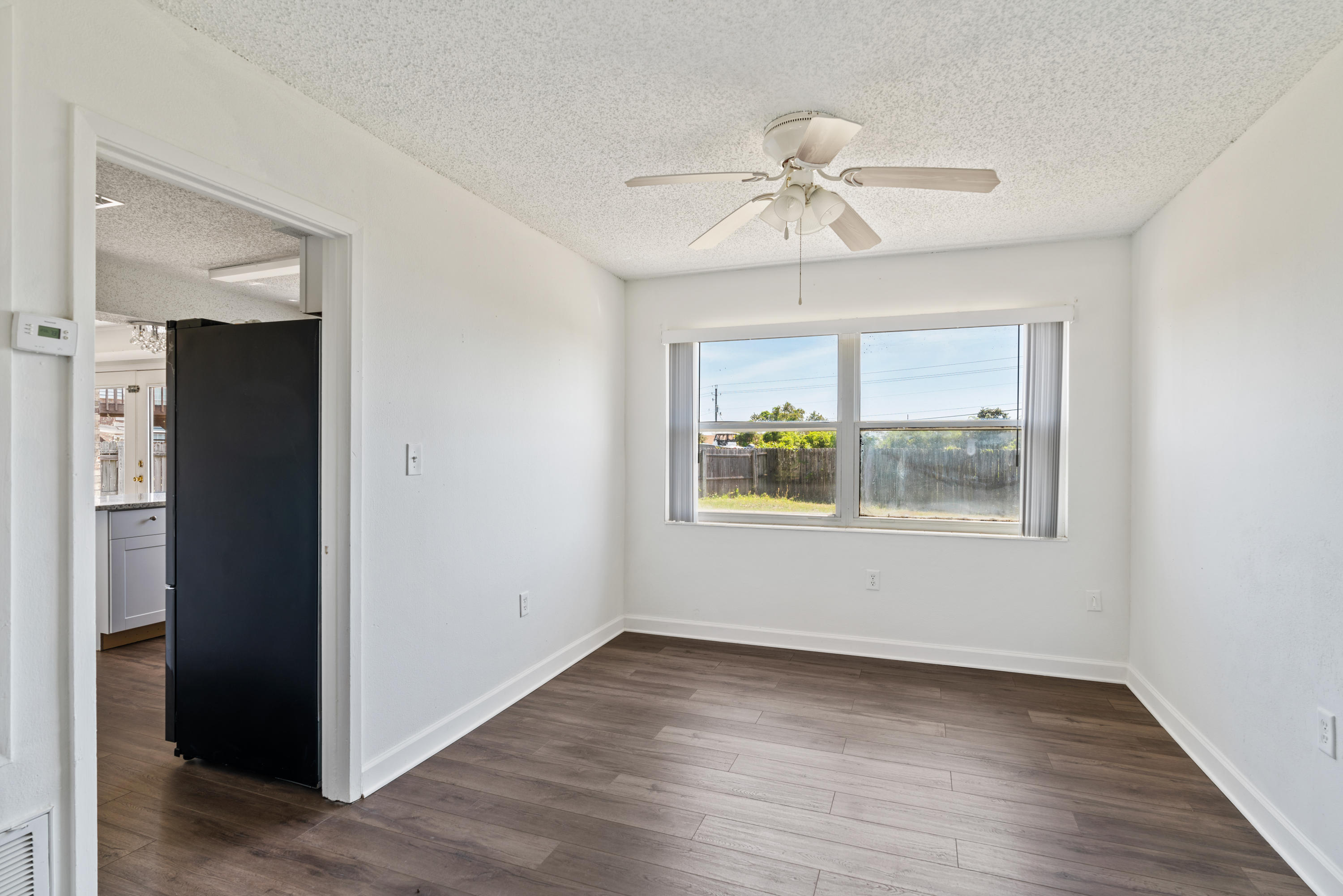 CHATEAU PRES DE LA MER - Residential