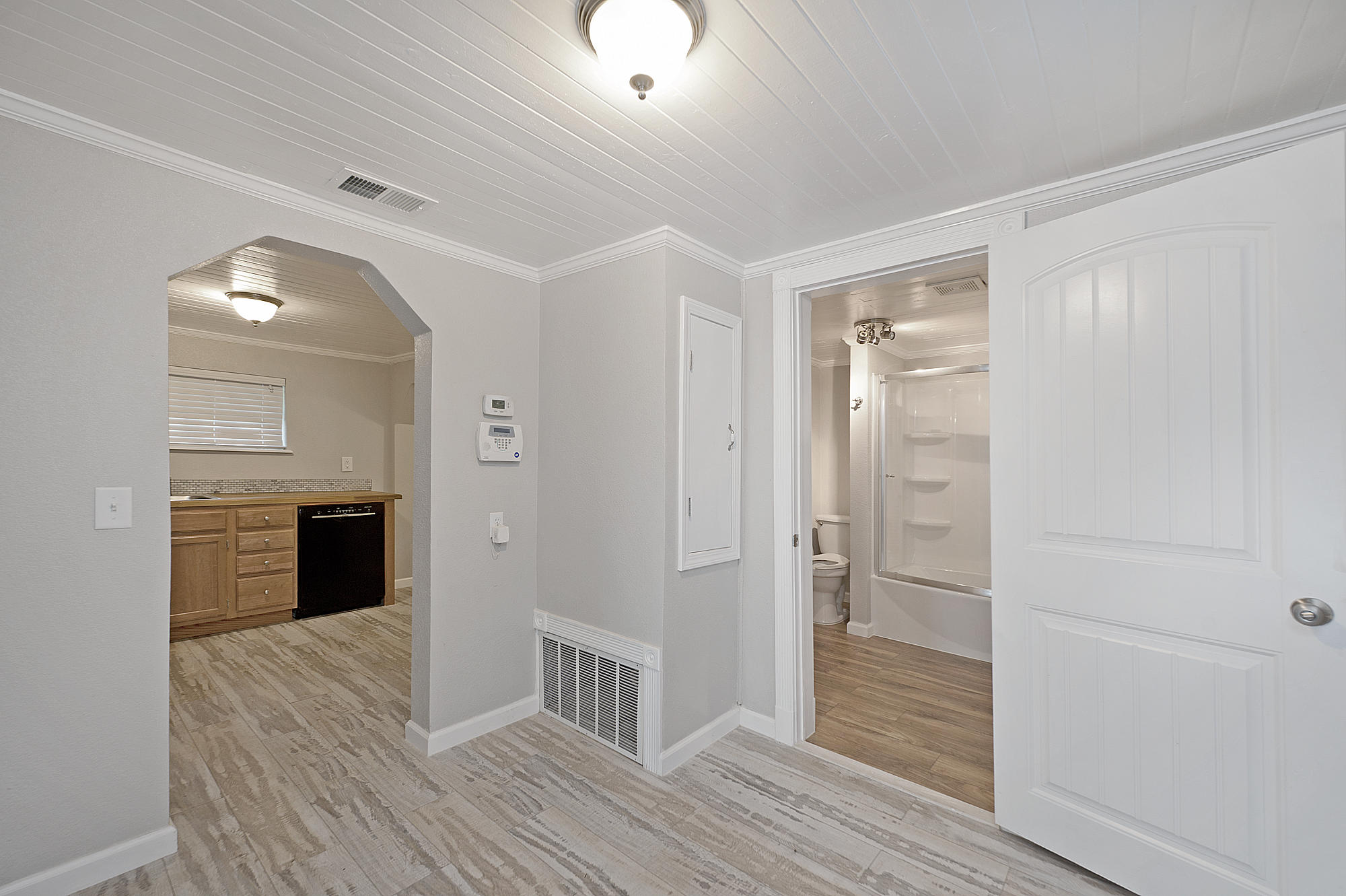 EDNEYS ADDN - Residential