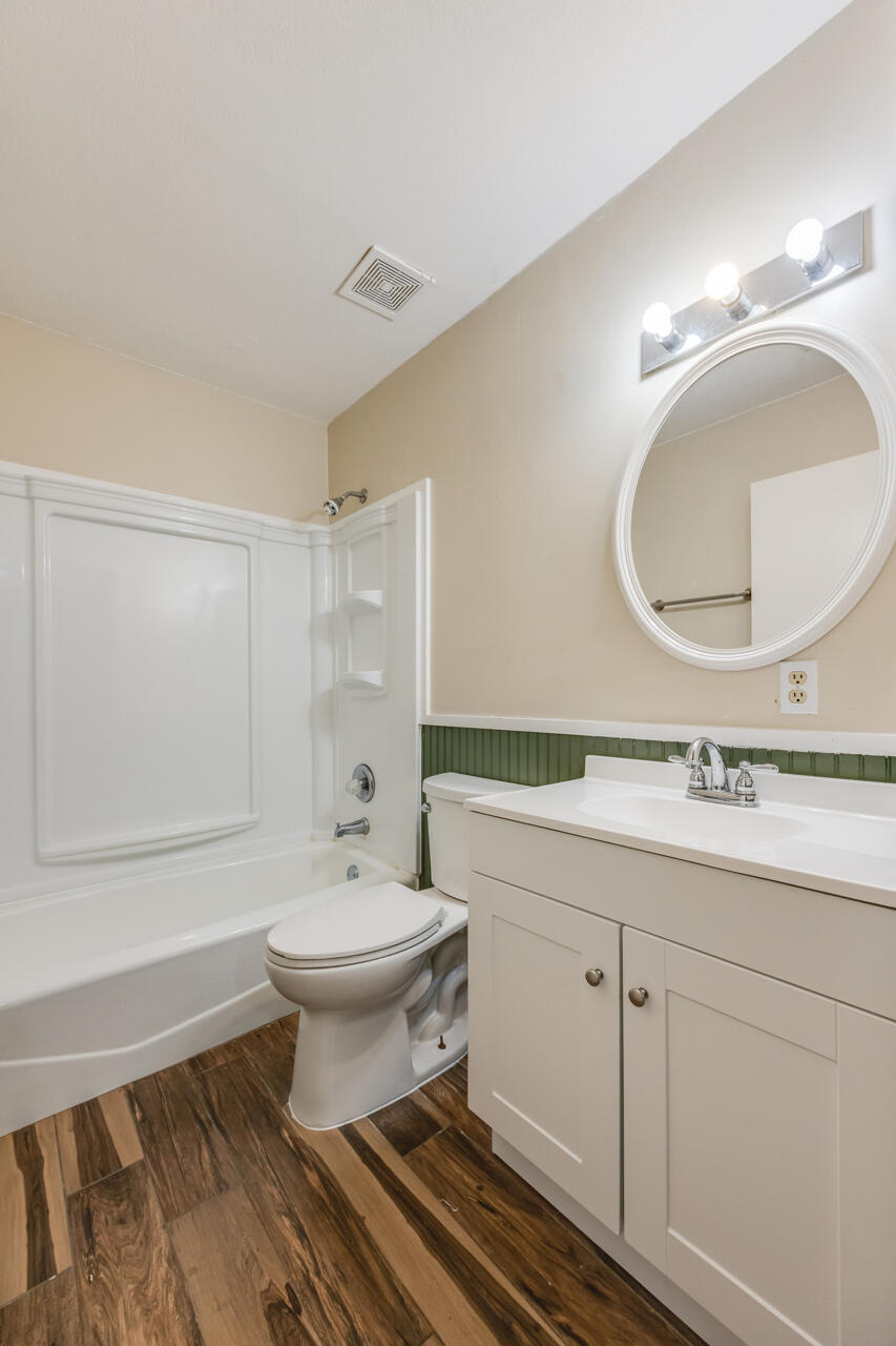 BAKER HEIGHTS - Residential