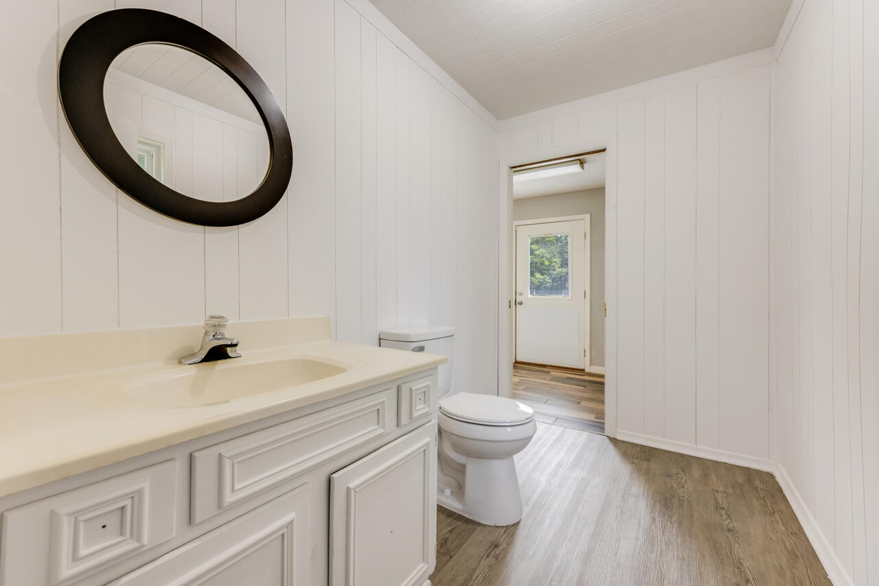 BAKER HEIGHTS - Residential
