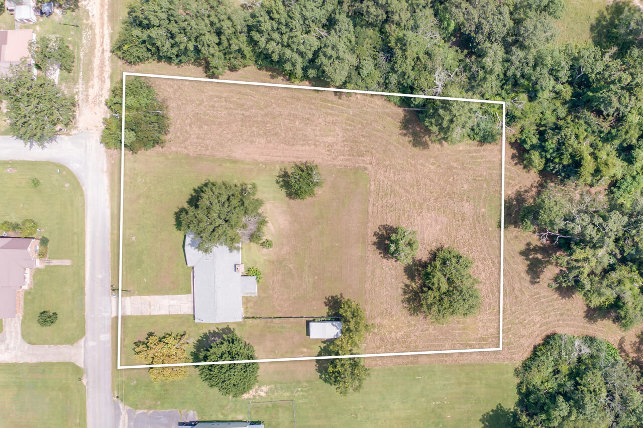 BAKER HEIGHTS - Residential