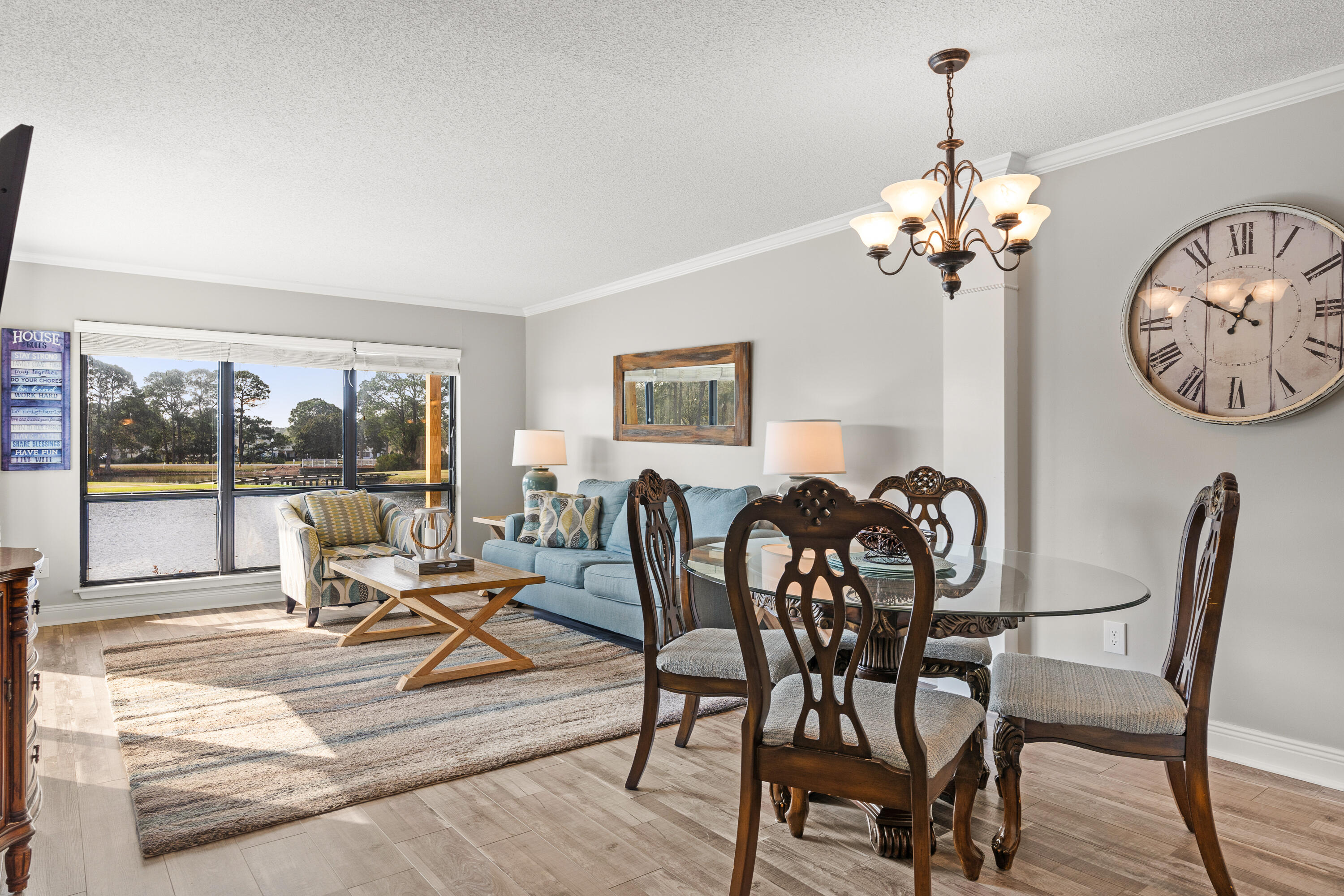 HARBOUR POINT CONDO - Residential