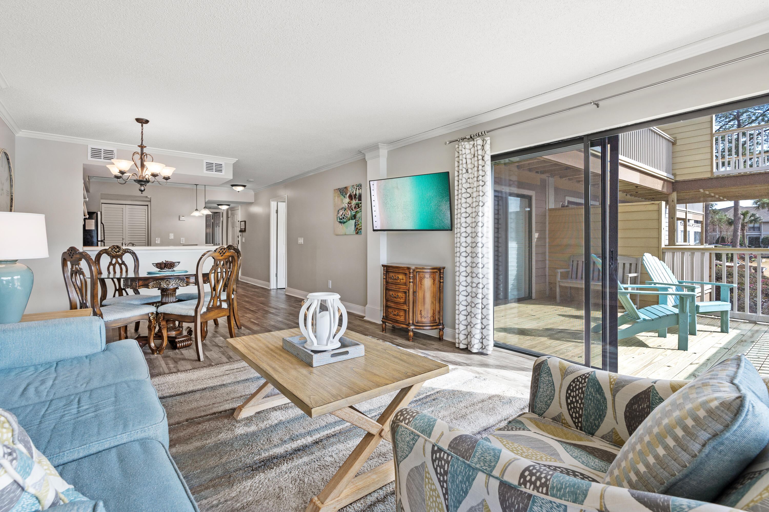 HARBOUR POINT CONDO - Residential