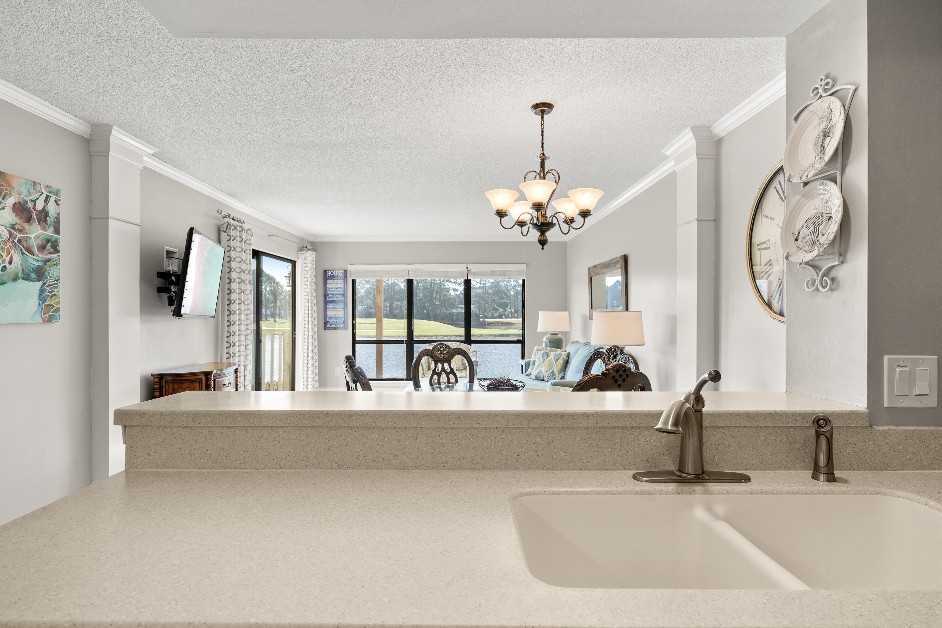 HARBOUR POINT CONDO - Residential