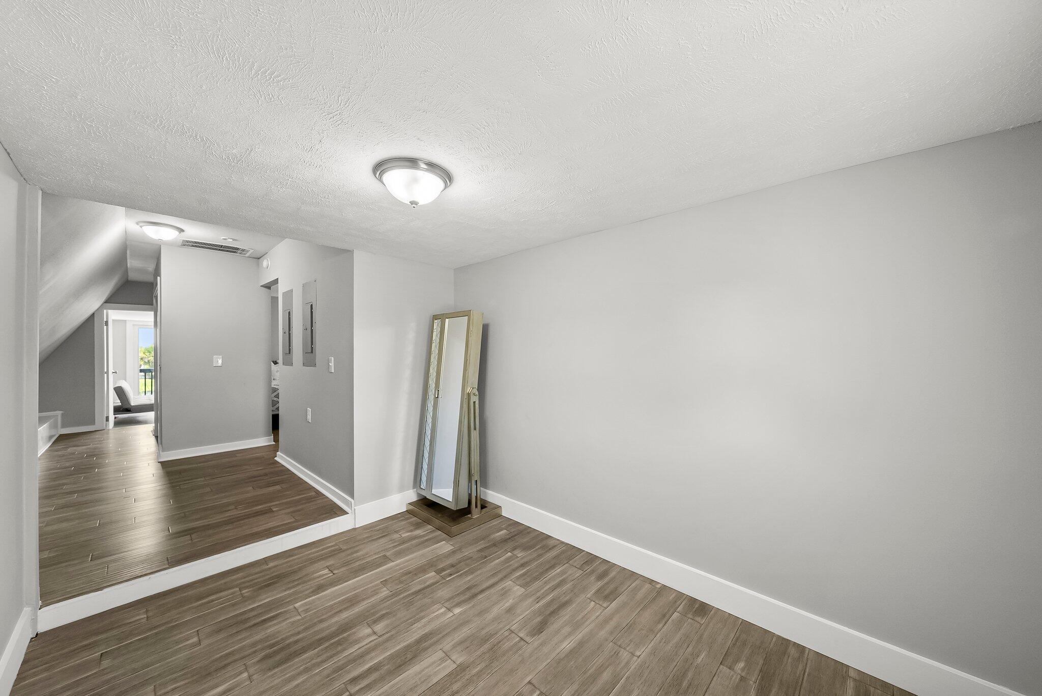 BAY POINT UNIT 1 - Residential