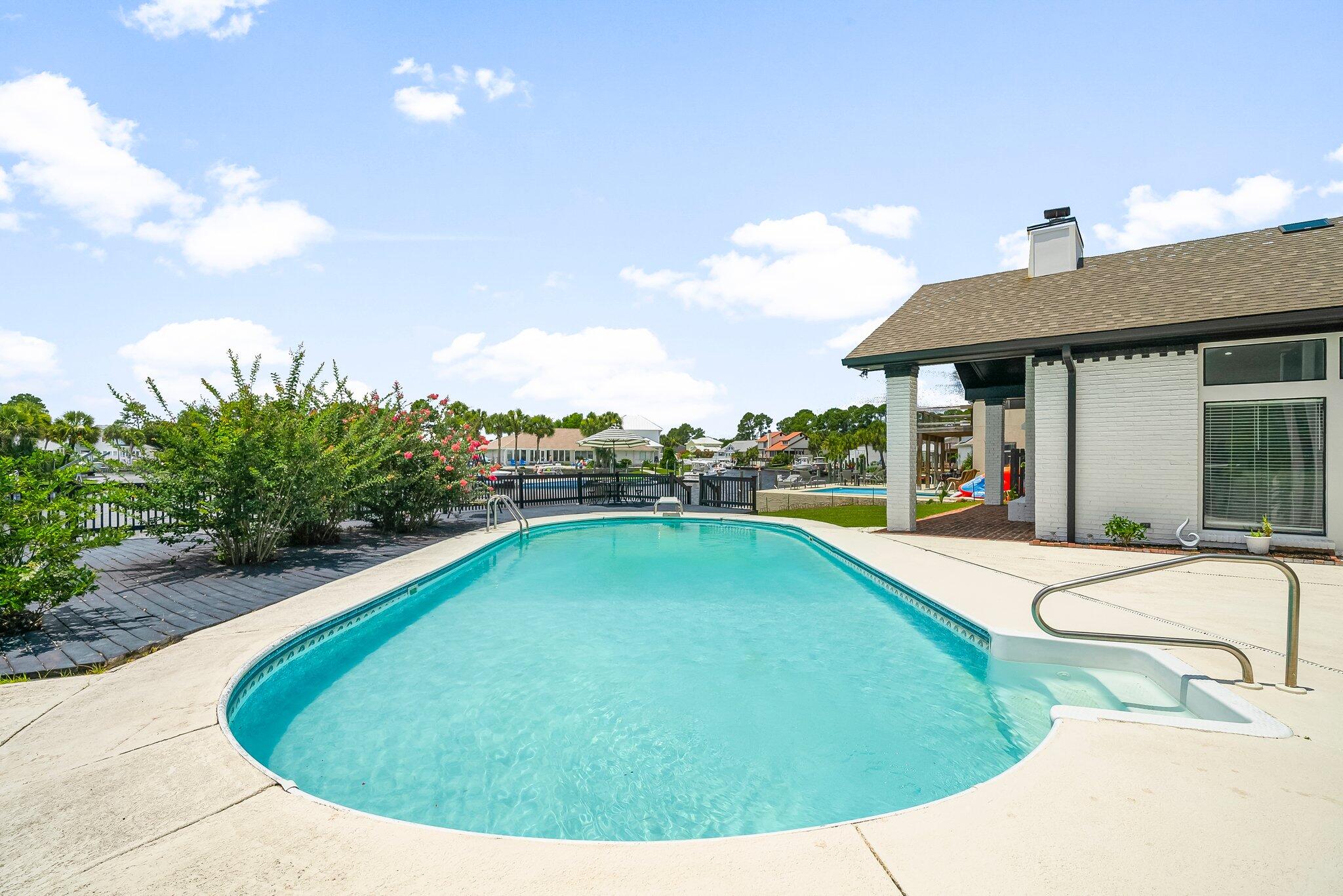 BAY POINT UNIT 1 - Residential