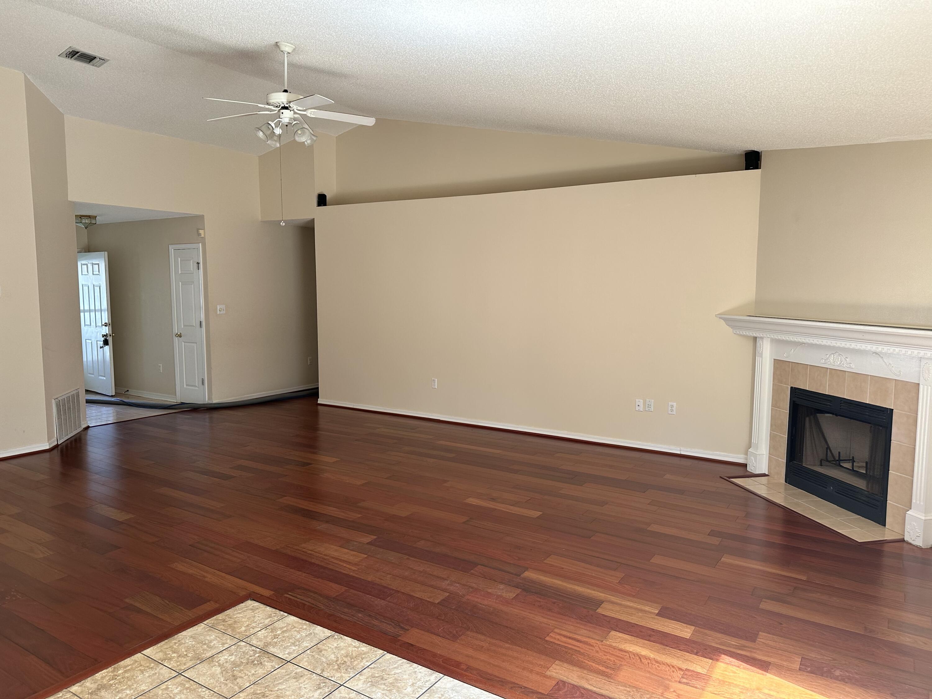 STEEPLECHASE PH 2 - Residential Lease