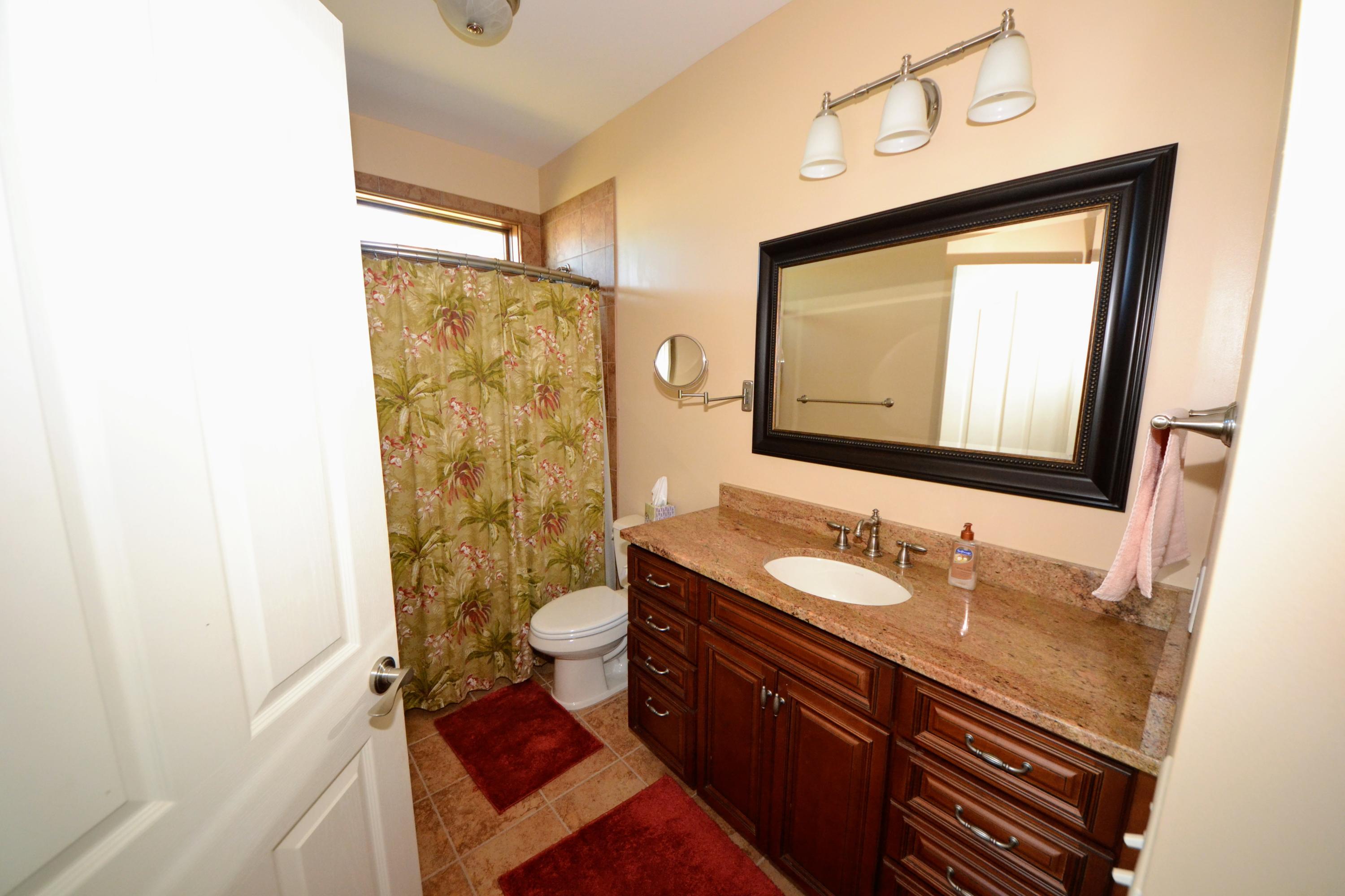 JAMAICAN LAKE CONDOS - Residential