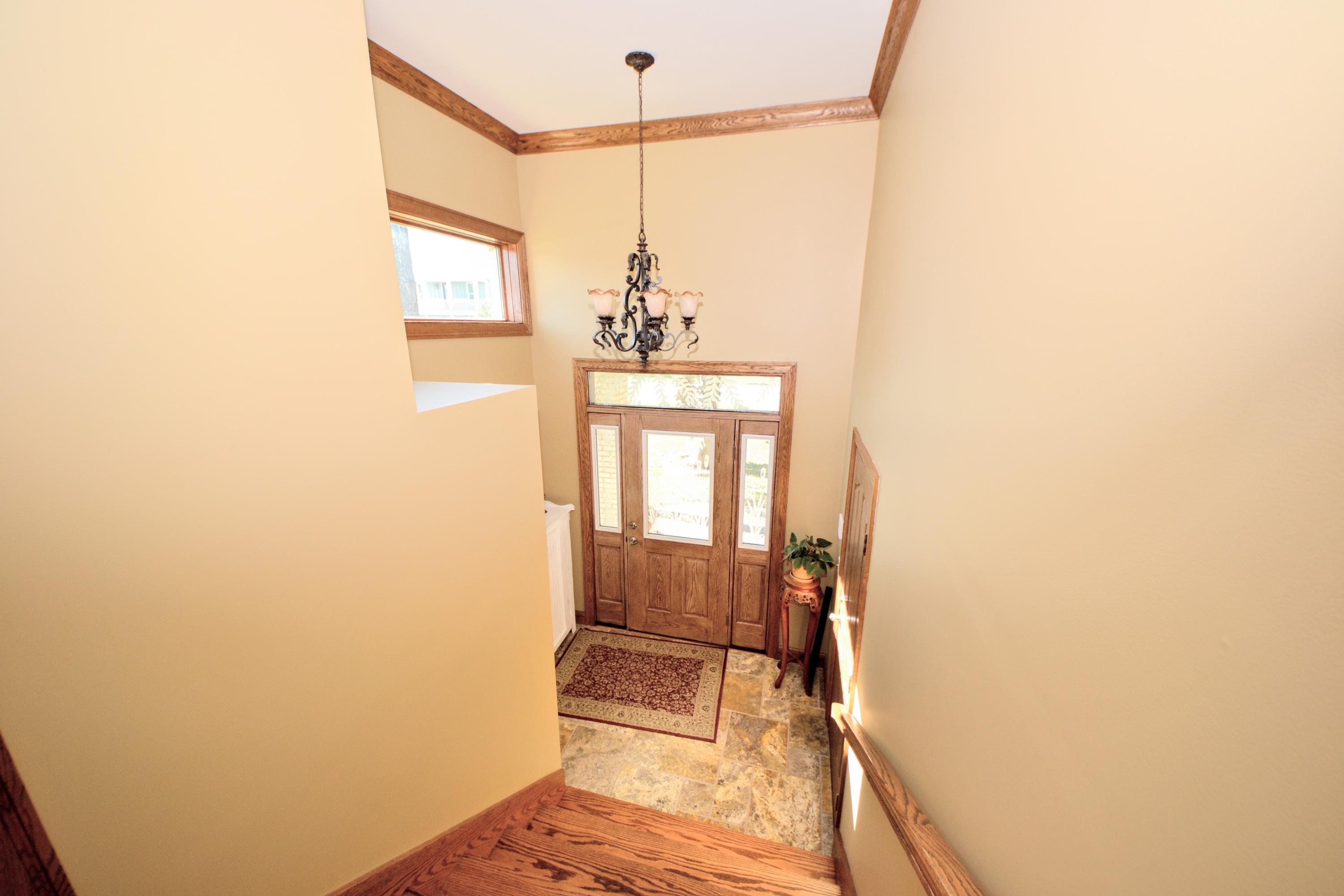 JAMAICAN LAKE CONDOS - Residential