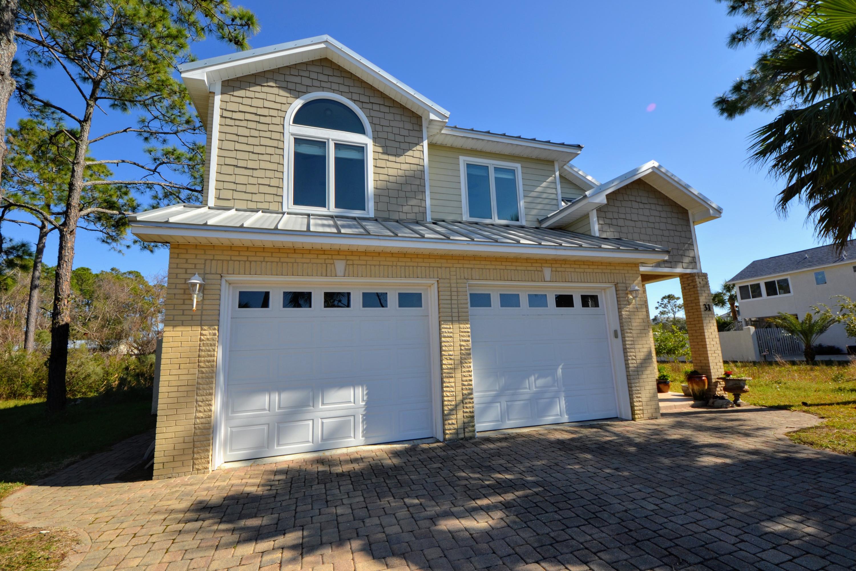 JAMAICAN LAKE CONDOS - Residential