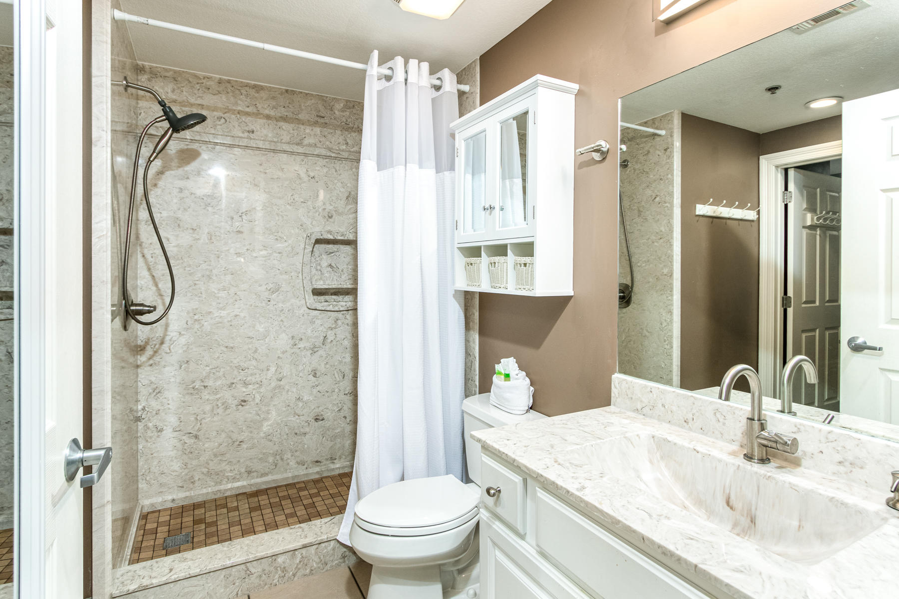 ARIEL DUNES II - Residential