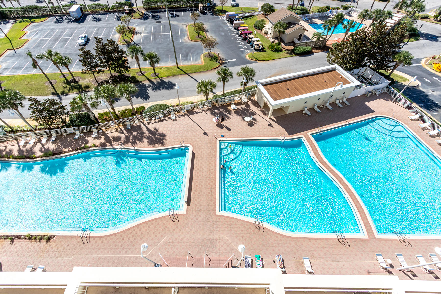 ARIEL DUNES II - Residential