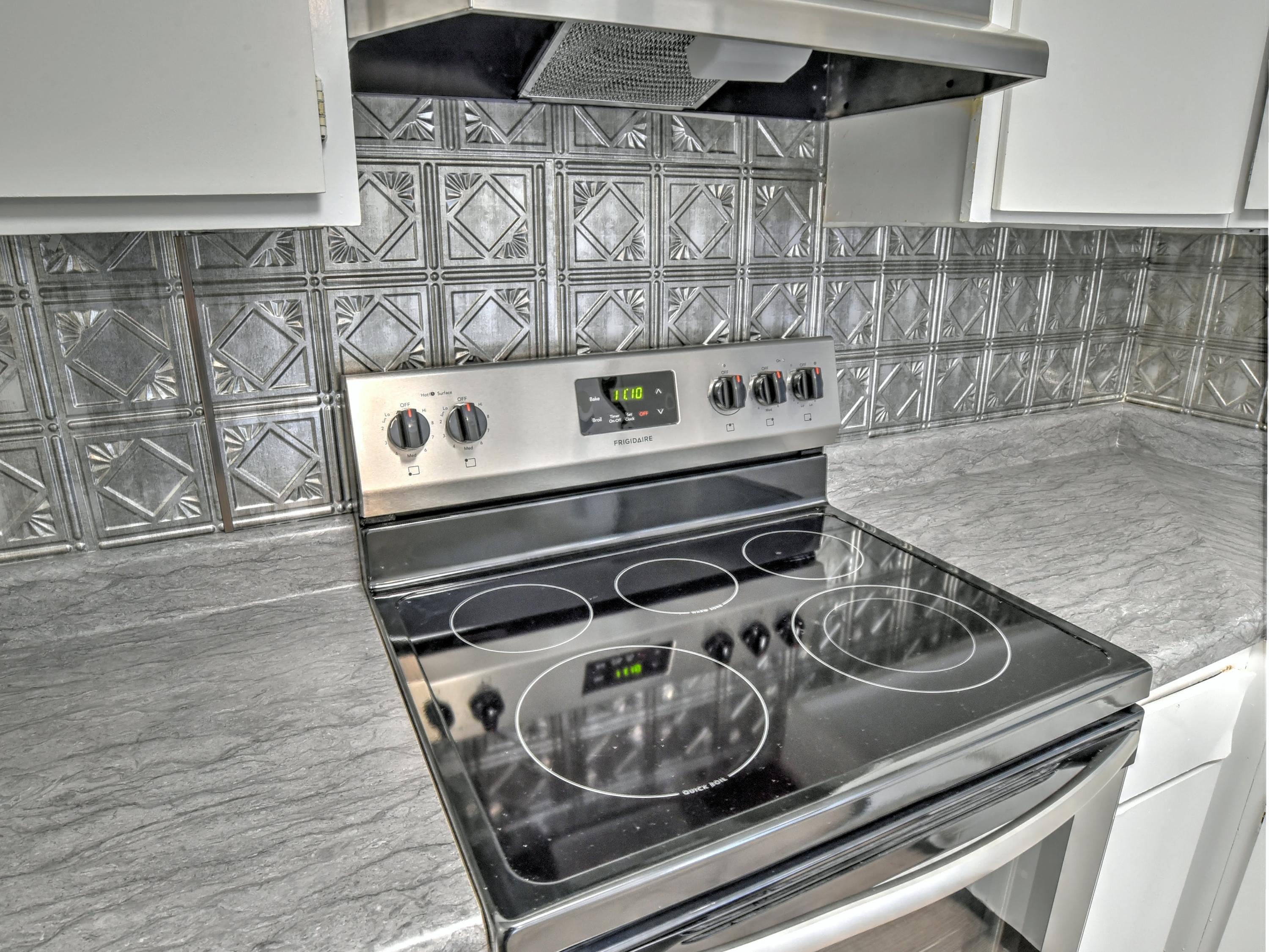 INDIAN HILLS - Residential