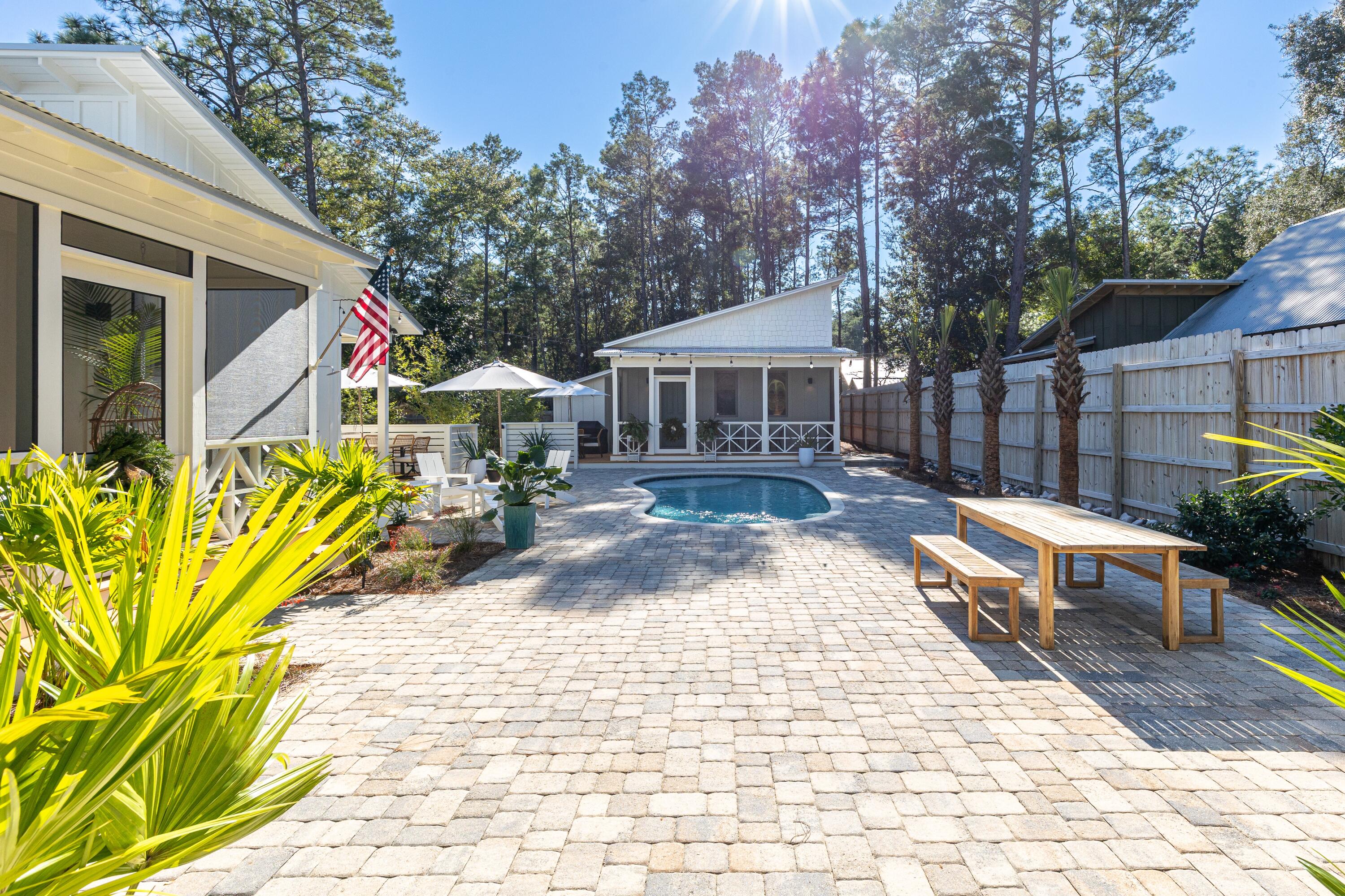 DAUGHETTES AMENDED - Residential