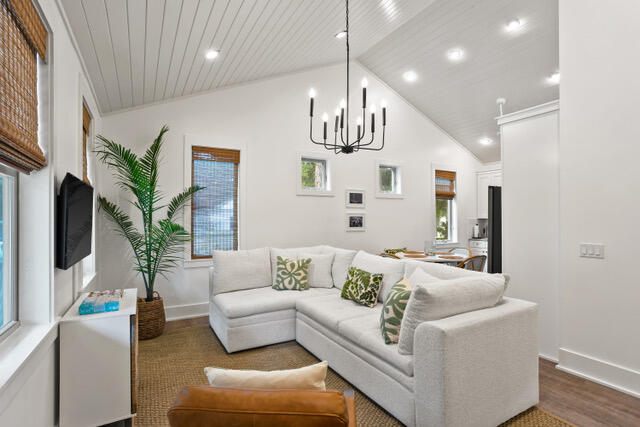 DAUGHETTES AMENDED - Residential