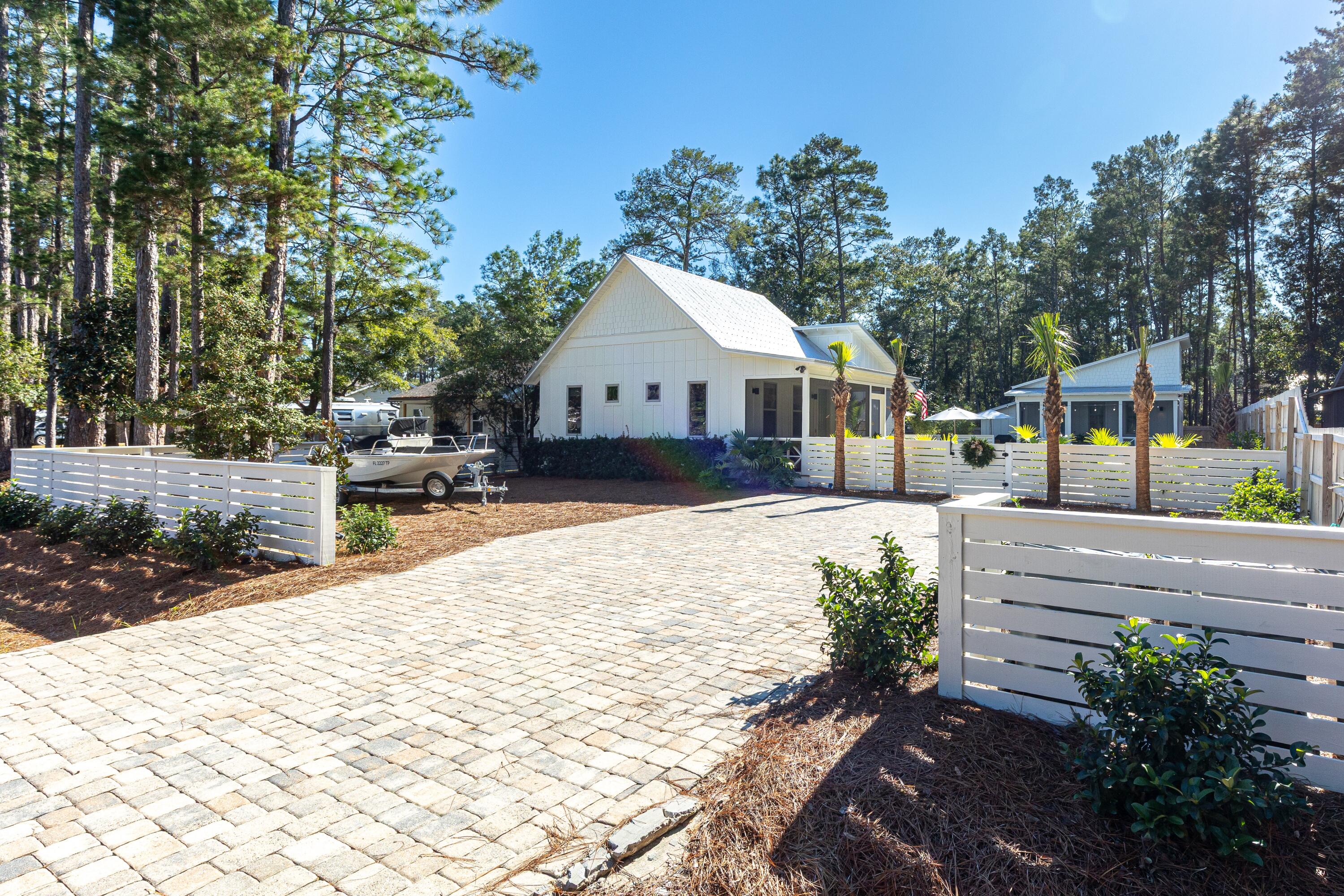 DAUGHETTES AMENDED - Residential