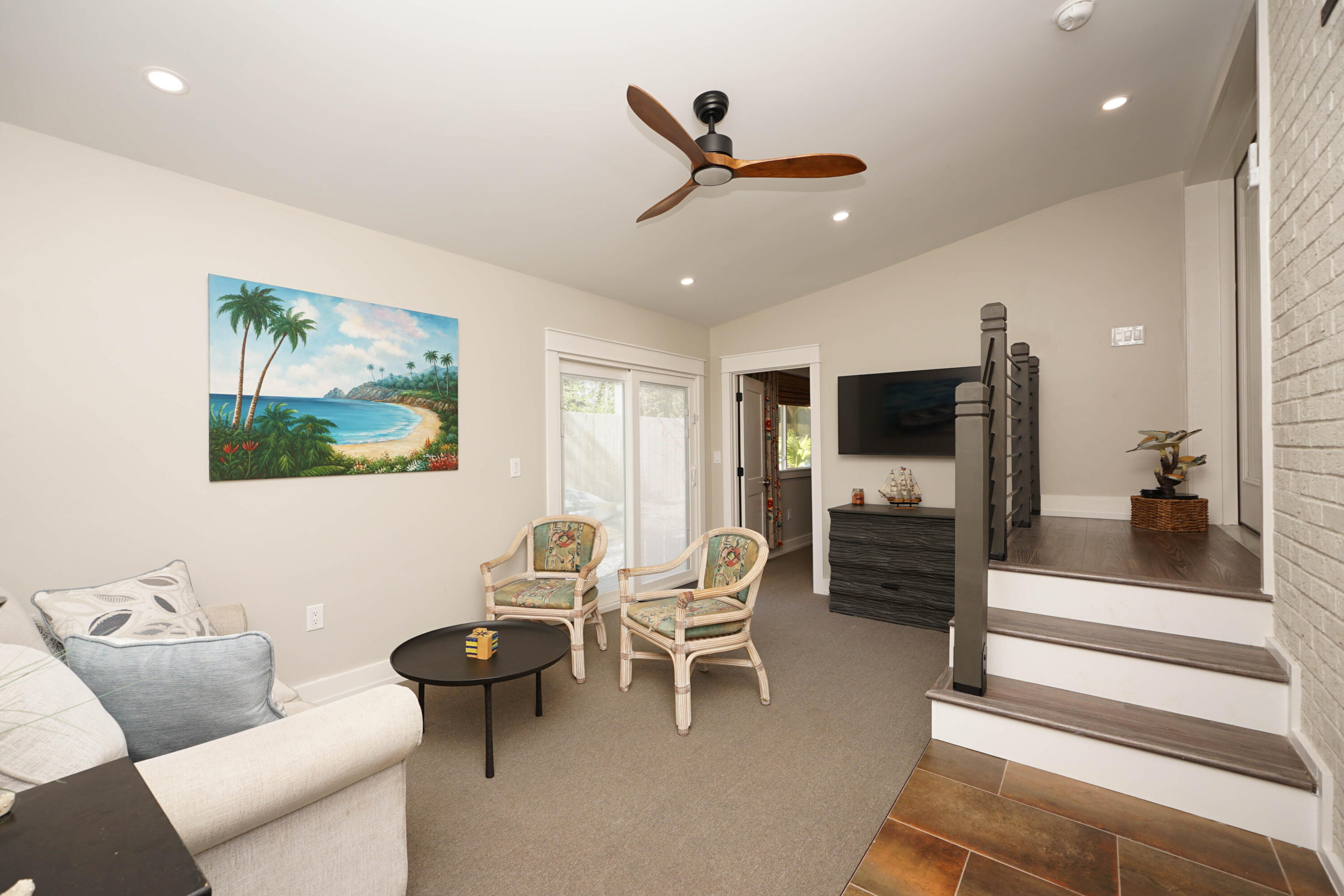 COLONIAL ESTATES - Residential