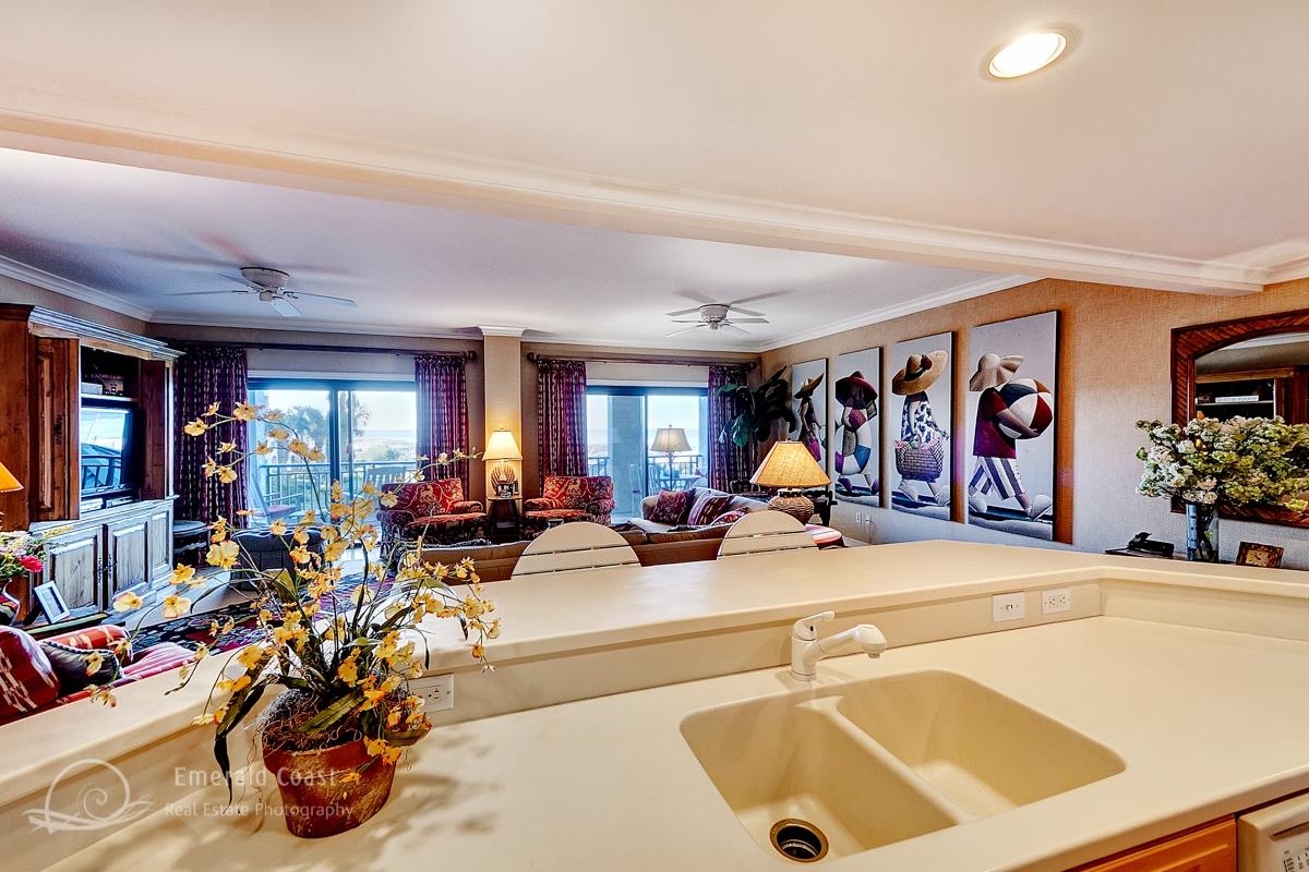 SOUTHWINDS III - Residential