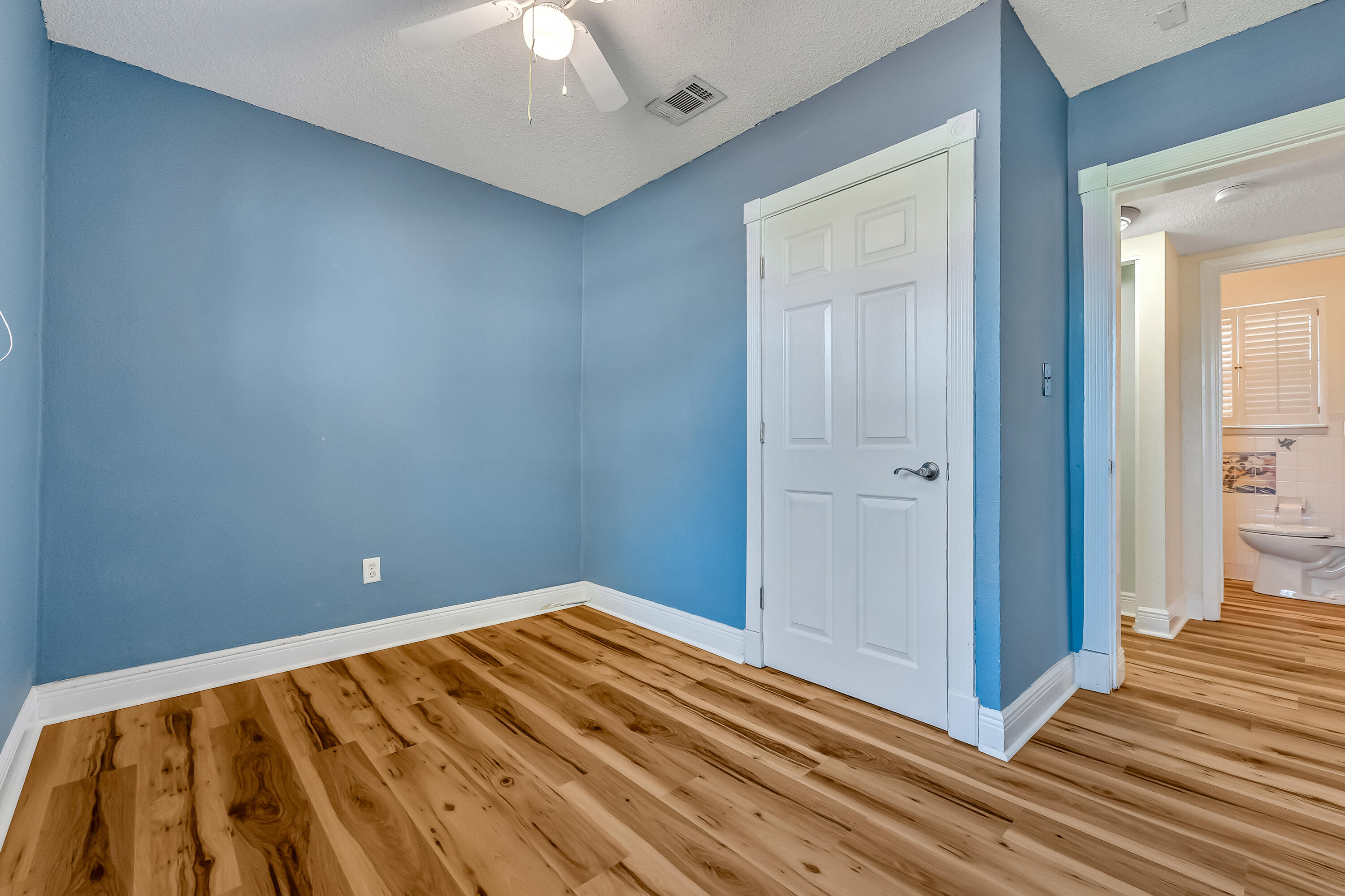 ELLIOTTS POINT 7TH ADDN - Residential