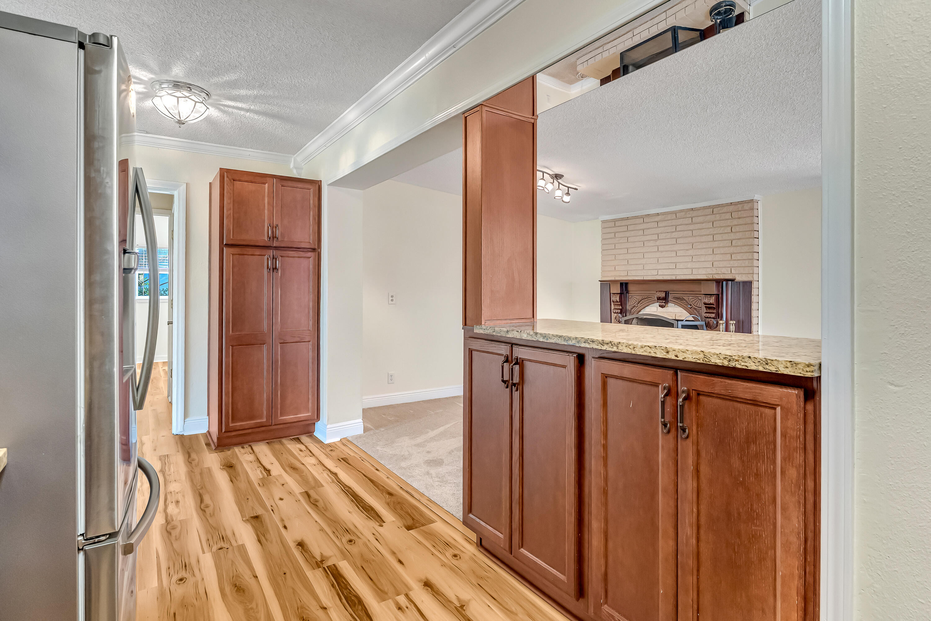 ELLIOTTS POINT 7TH ADDN - Residential