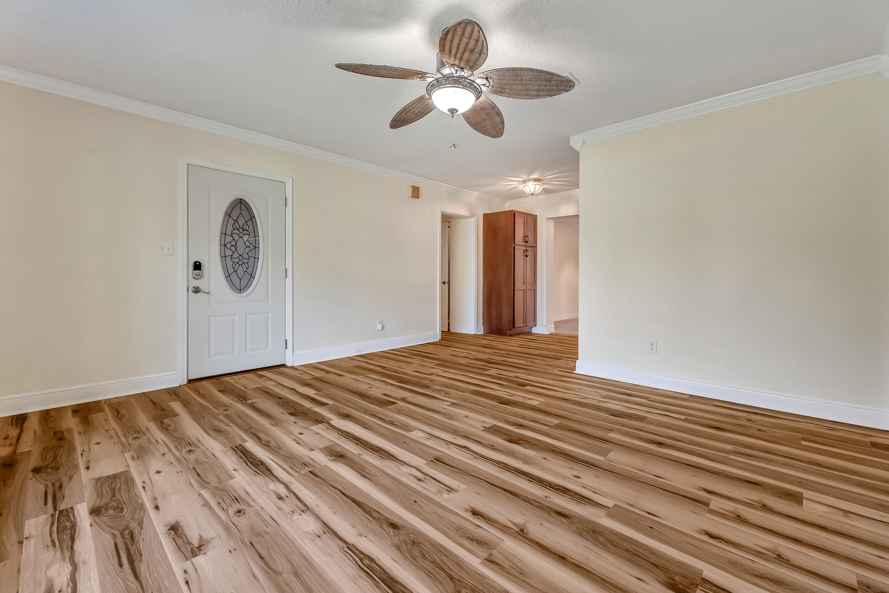 ELLIOTTS POINT 7TH ADDN - Residential