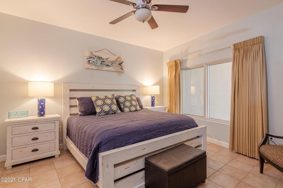 SHORES OF PANAMA - Residential