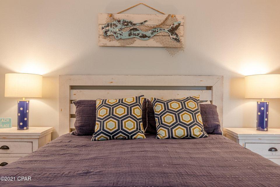 SHORES OF PANAMA - Residential