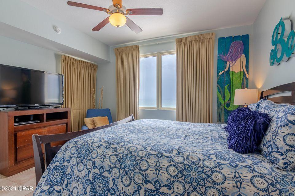 SHORES OF PANAMA - Residential