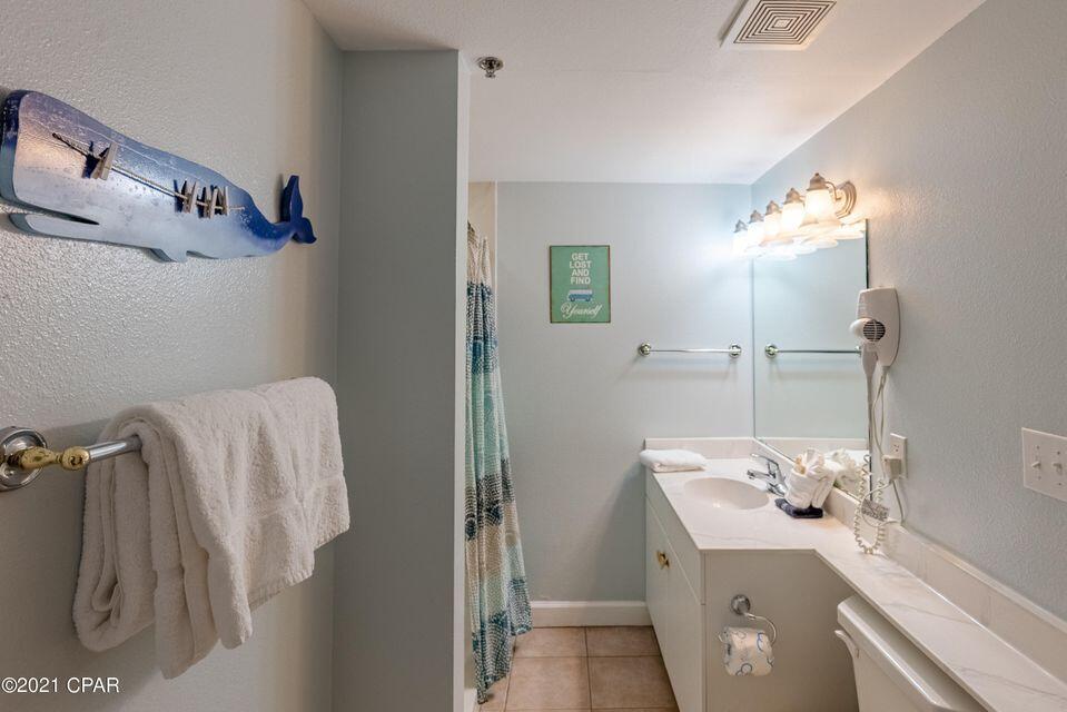 SHORES OF PANAMA - Residential