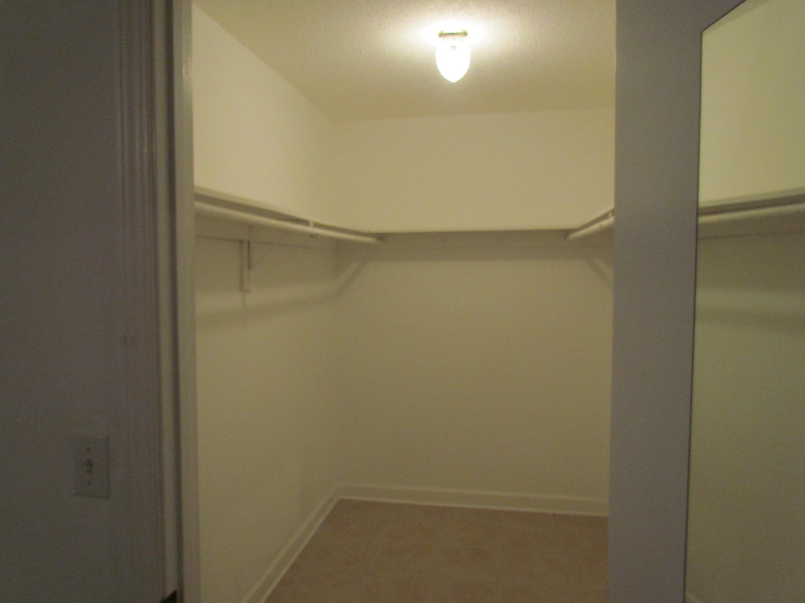 HIDDEN COVE PH 2 - Residential Lease