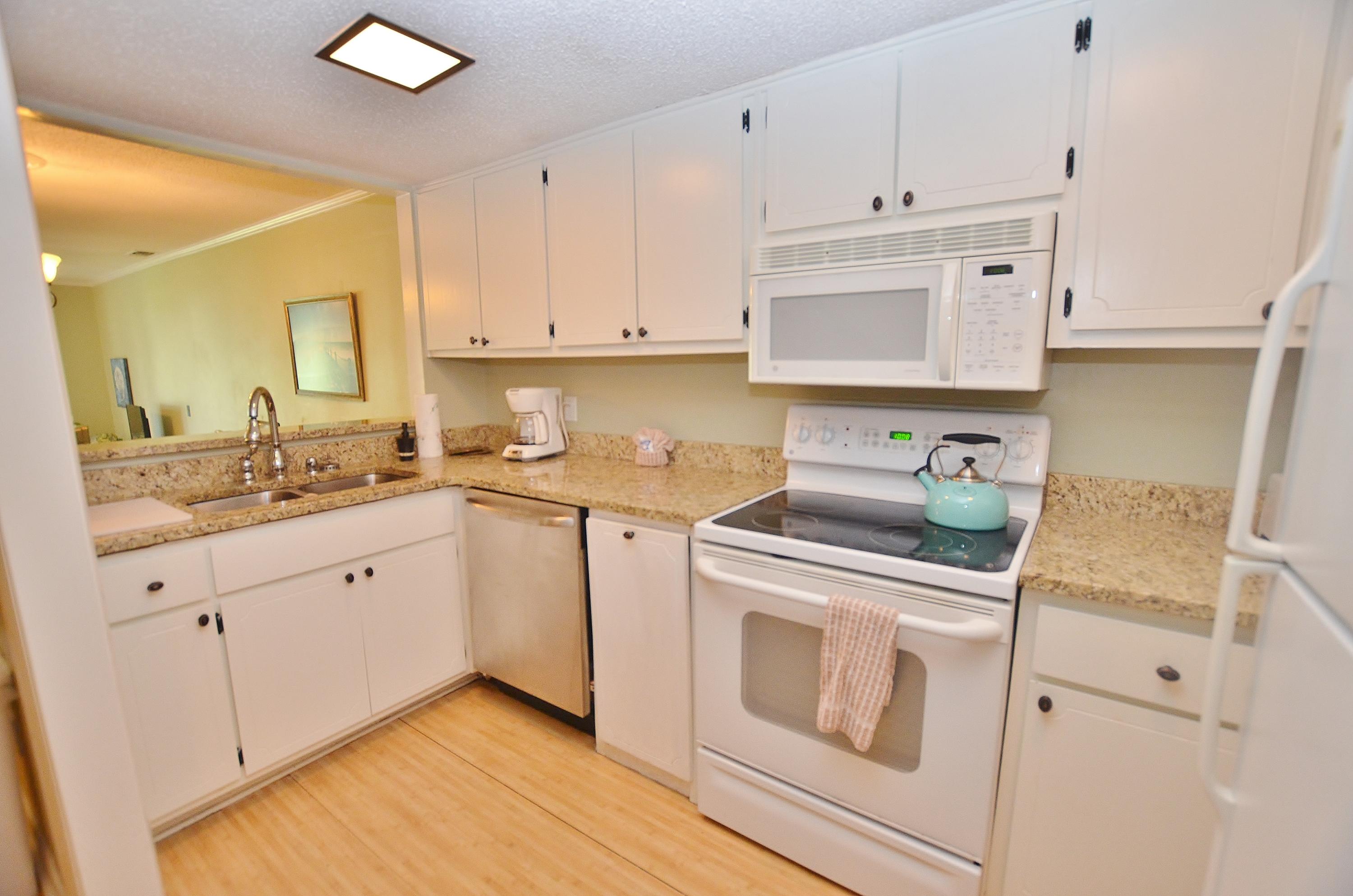 BAYOU VILLAGE CONDO PH 1 - Residential Lease