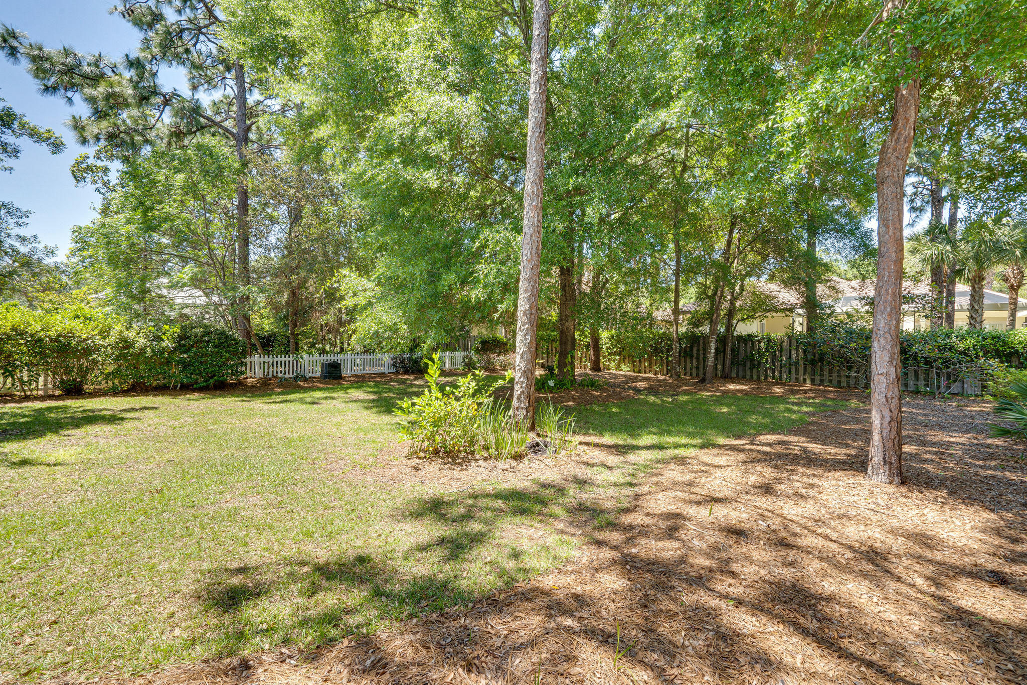 CRYSTAL LAKE AT SANDESTIN - Residential